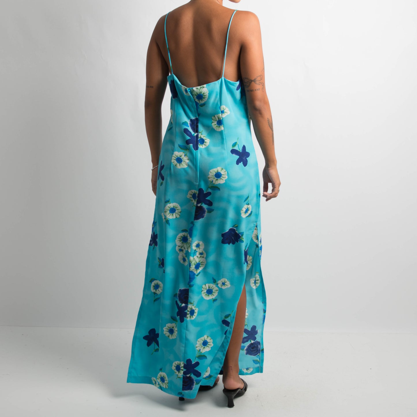 BLUE FLORAL MAXI DRESS