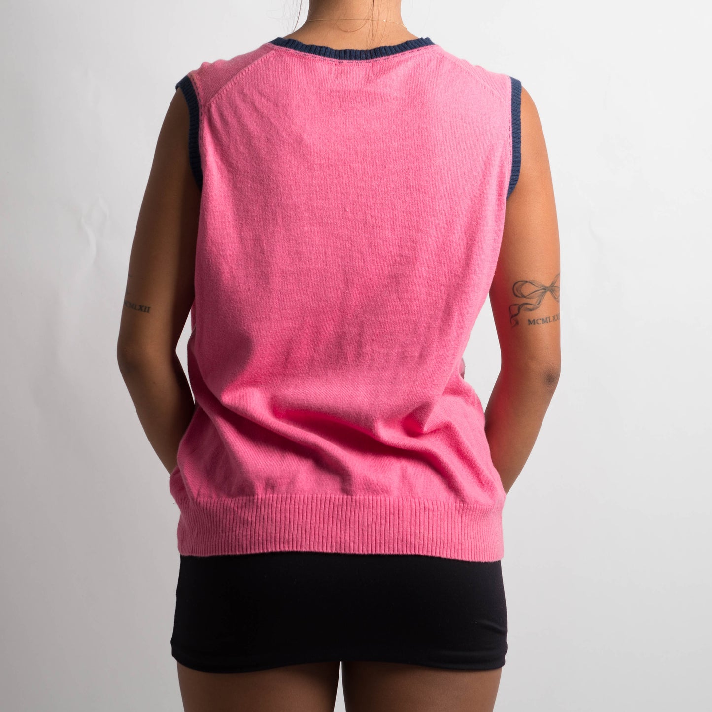 PINK KNIT VEST