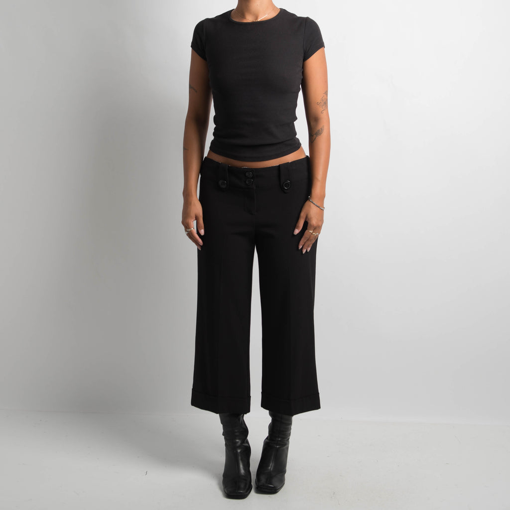 BLACK CROP TROUSERS