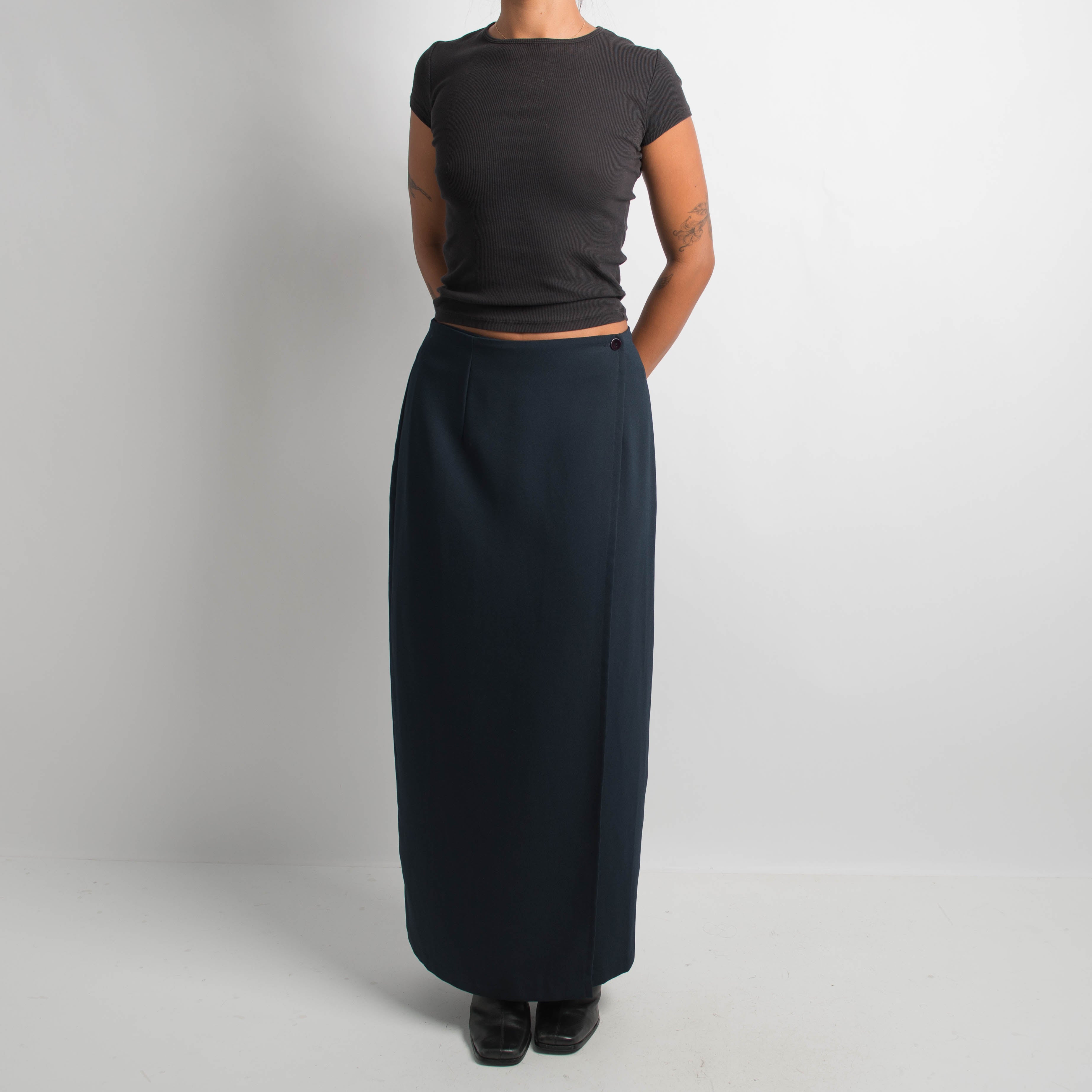 NAVY MAXI SKIRT