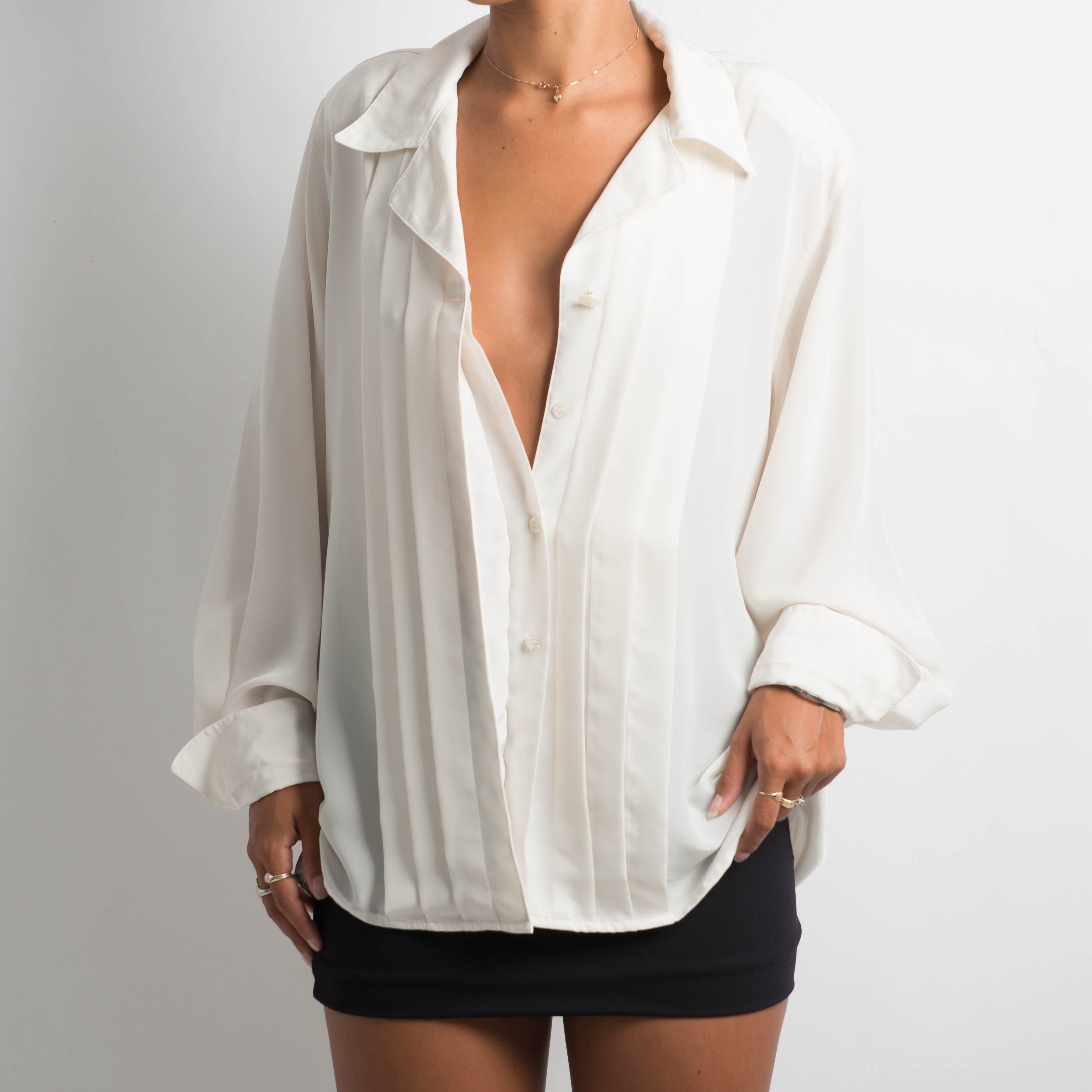 OFF WHITE PLEATED BLOUSE