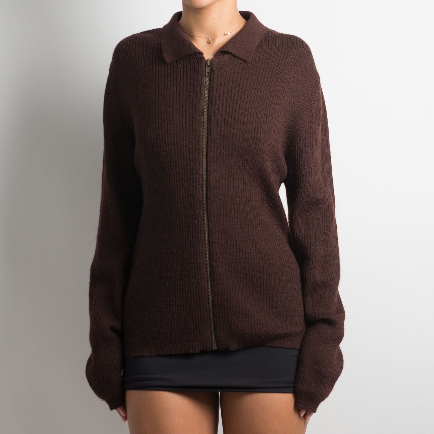 BROWN WOOL COLLARED KNIT