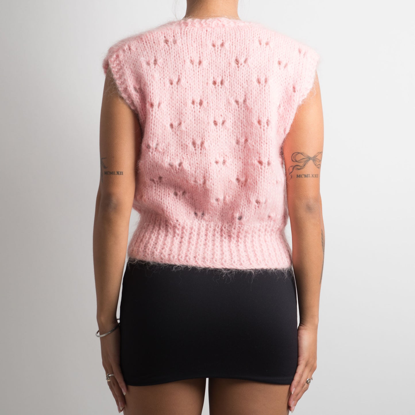 PINK KNIT VEST