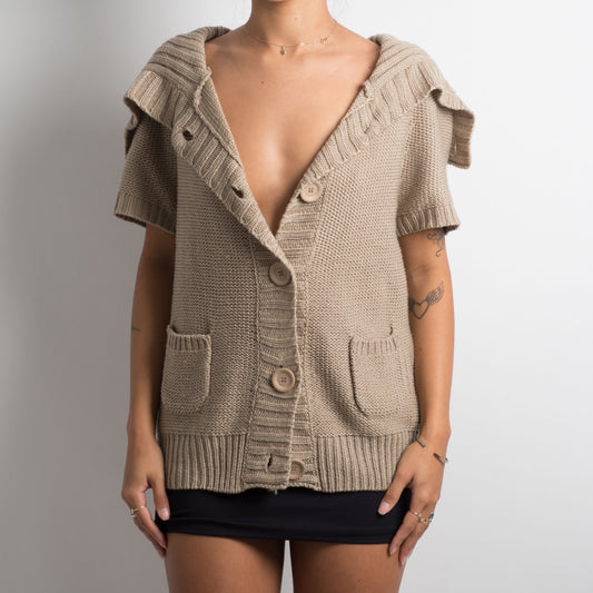 KNIT SHORT SLEEVE CARDIGAN