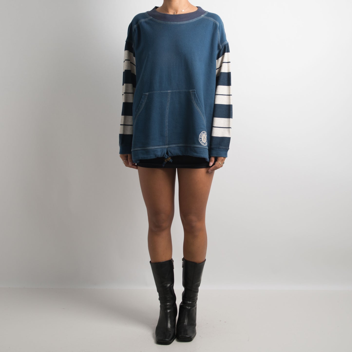 BLUE STRIPED SWEATER