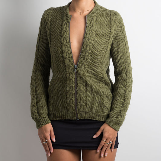 CABLE KNIT ZIP CARDIGAN