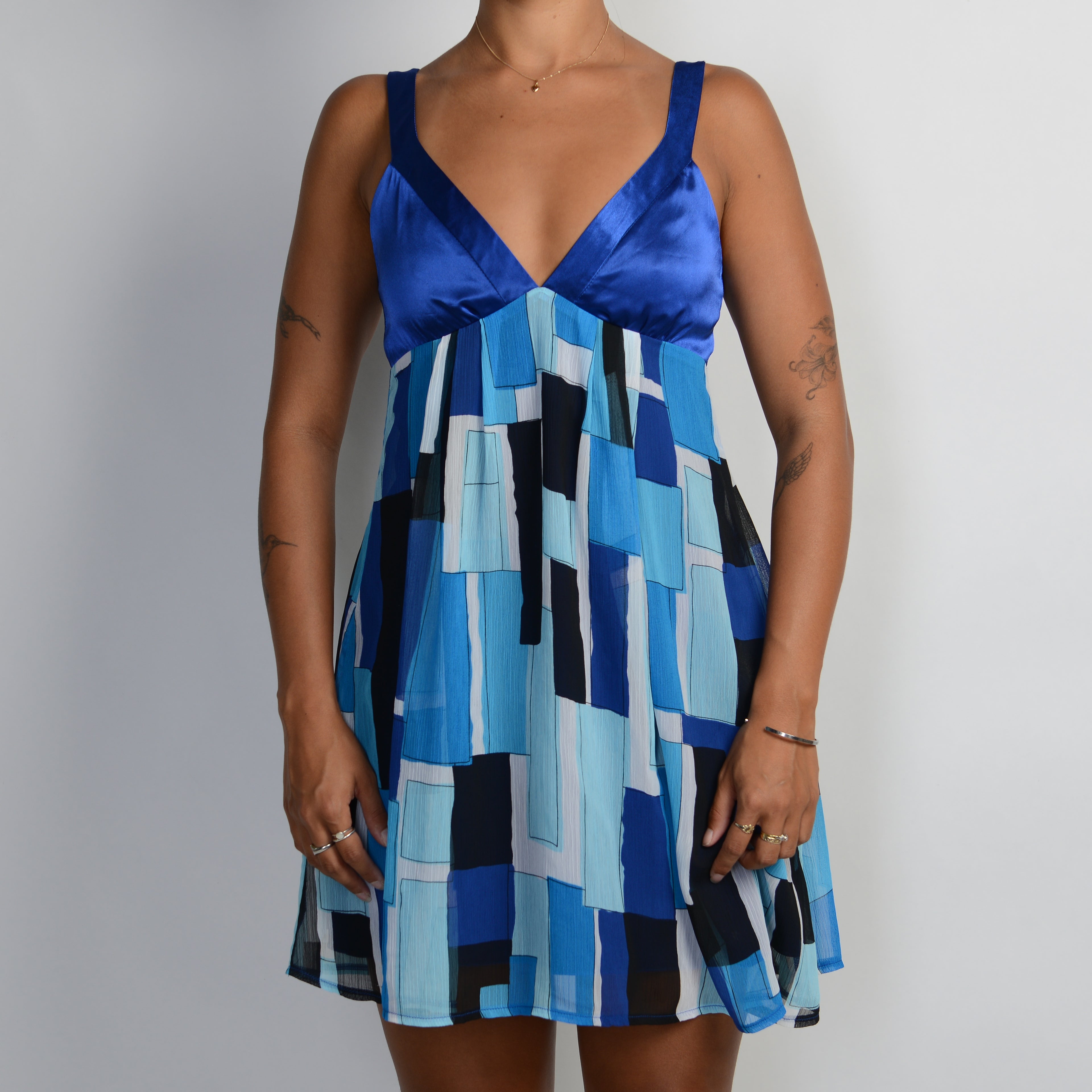 COBALT PATTERN MINI DRESS