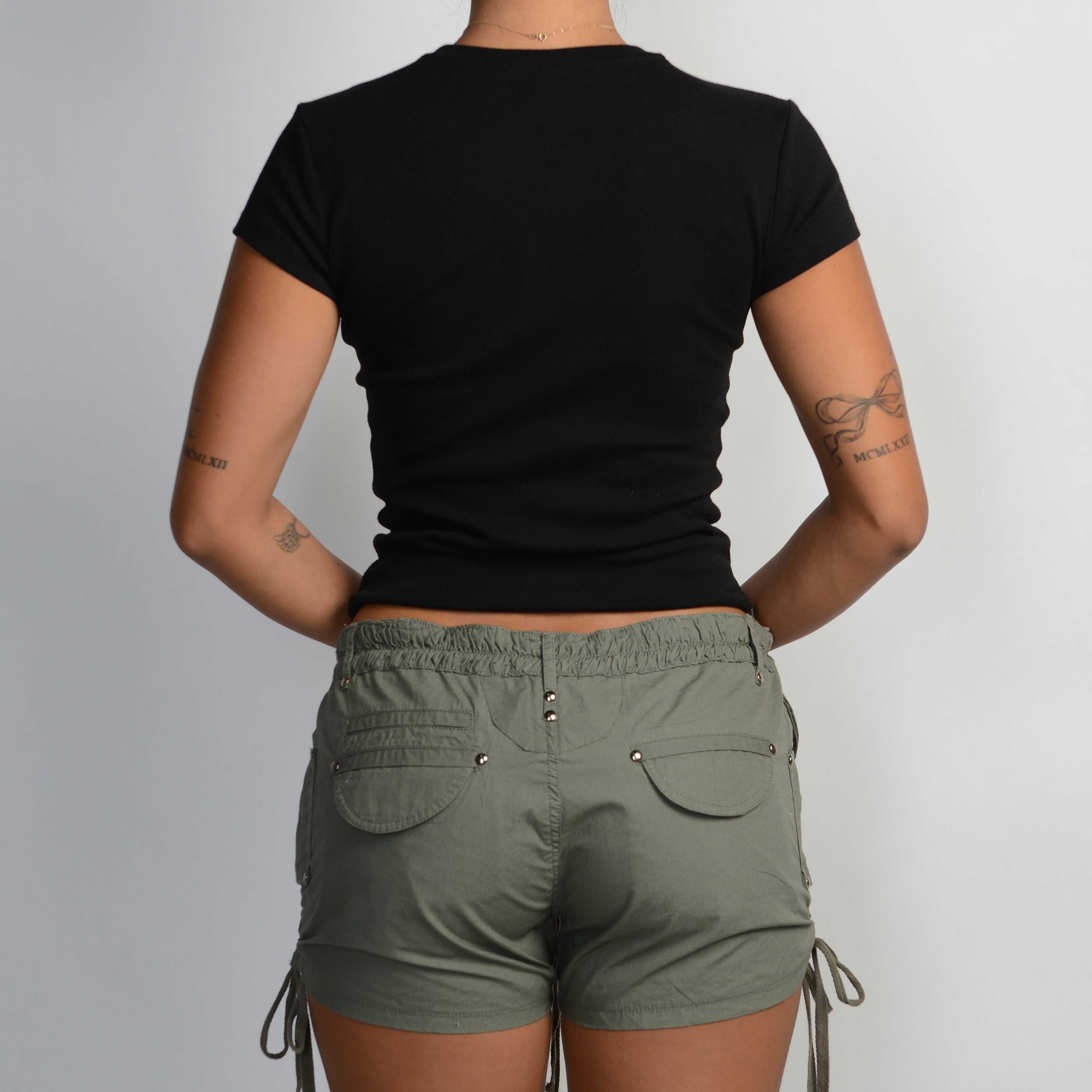 KHAKI CARGO SHORTS