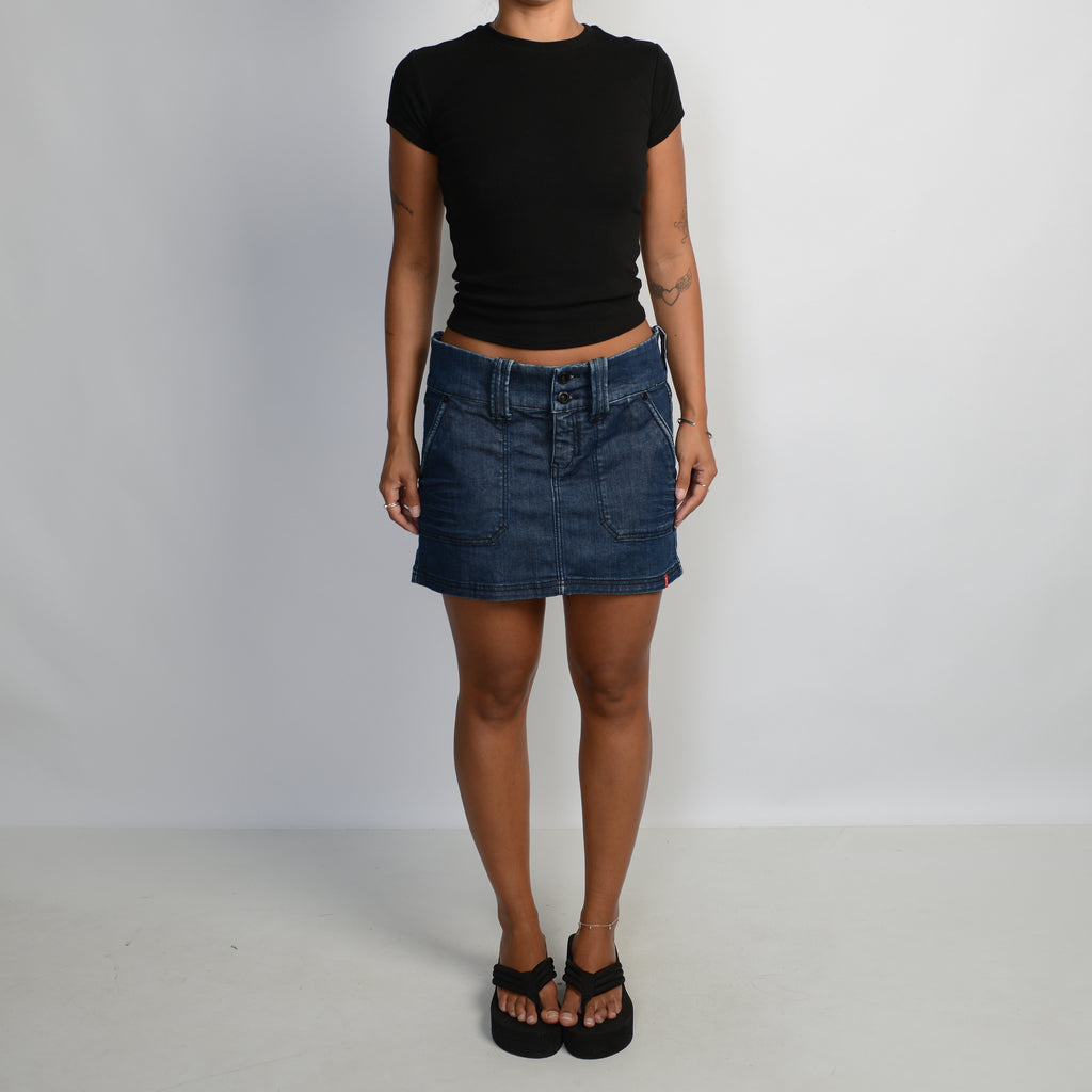 DARK WASH DENIM MINI SKIRT