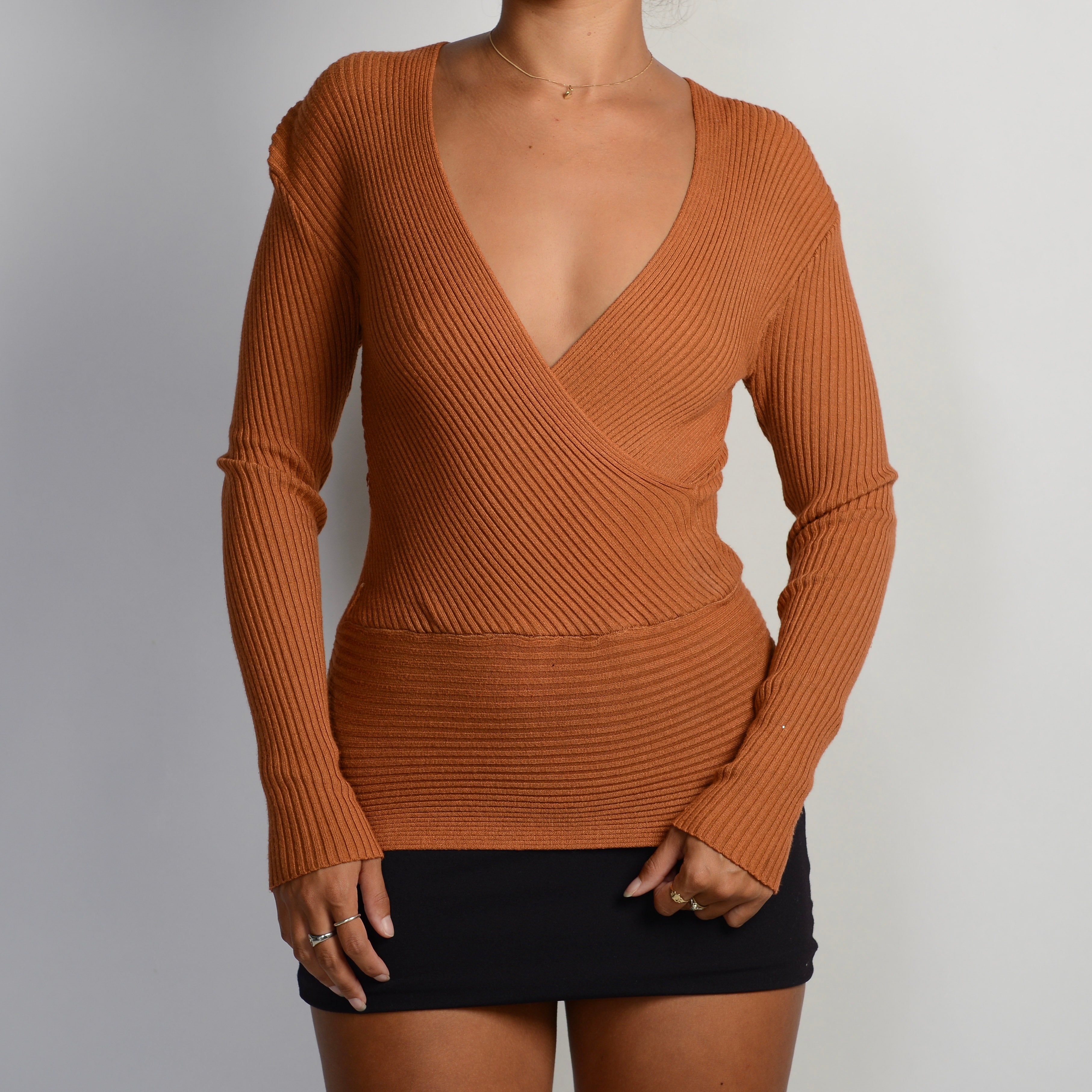 ORANGE RIB TOP