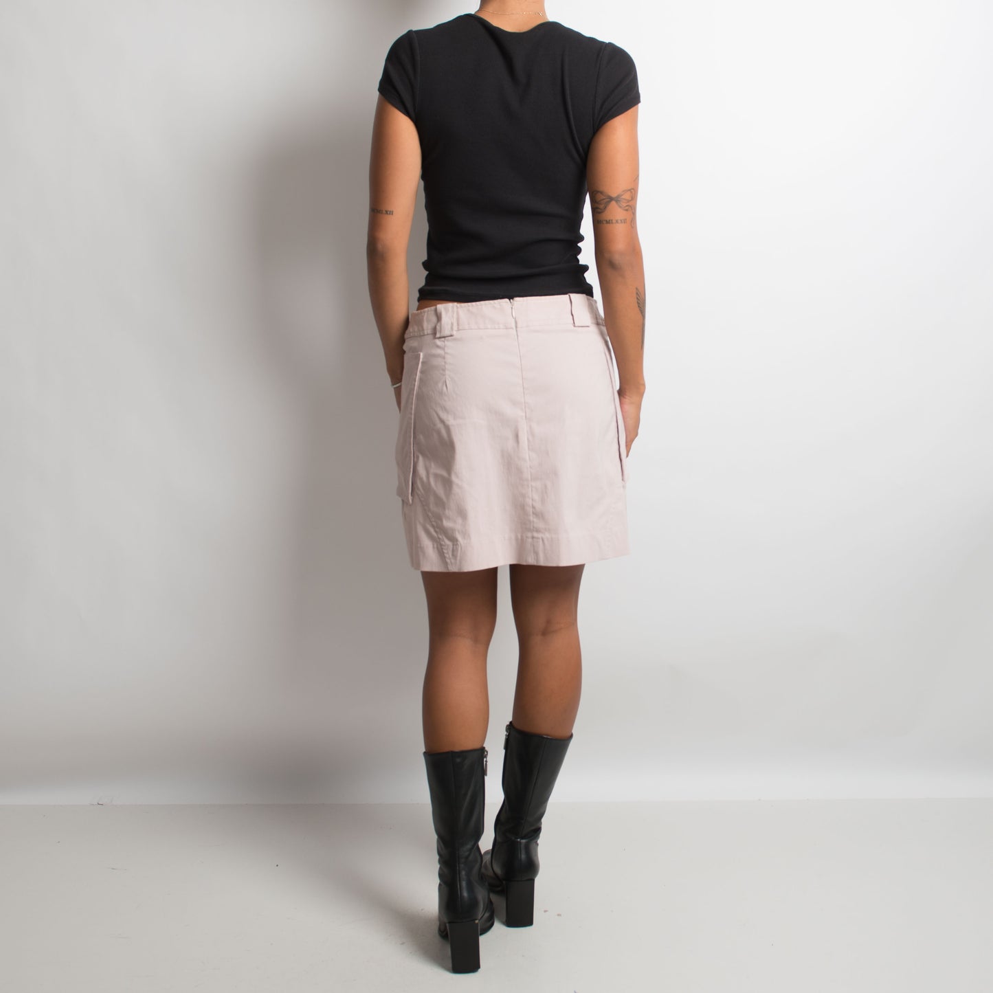 LIGHT PINK SKIRT