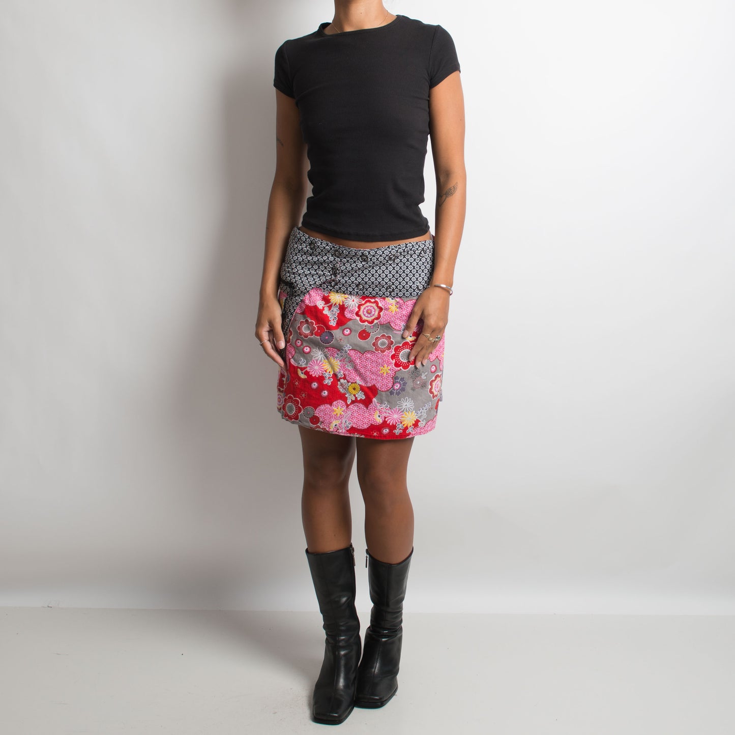 REVERSIBLE WRAP PATTERNED SKIRT