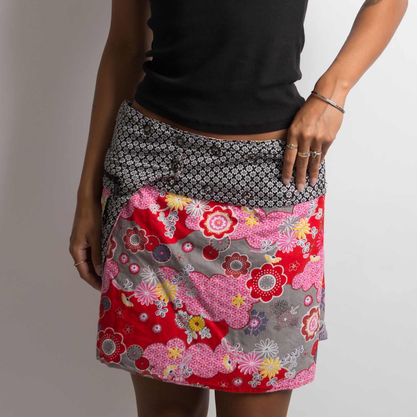 REVERSIBLE WRAP PATTERNED SKIRT