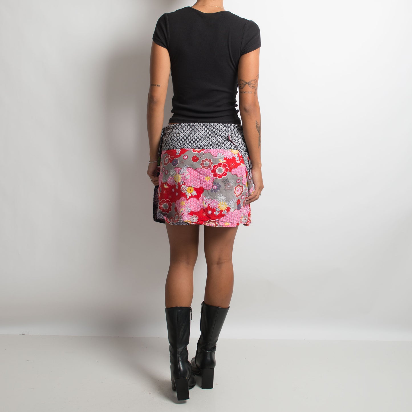 REVERSIBLE WRAP PATTERNED SKIRT