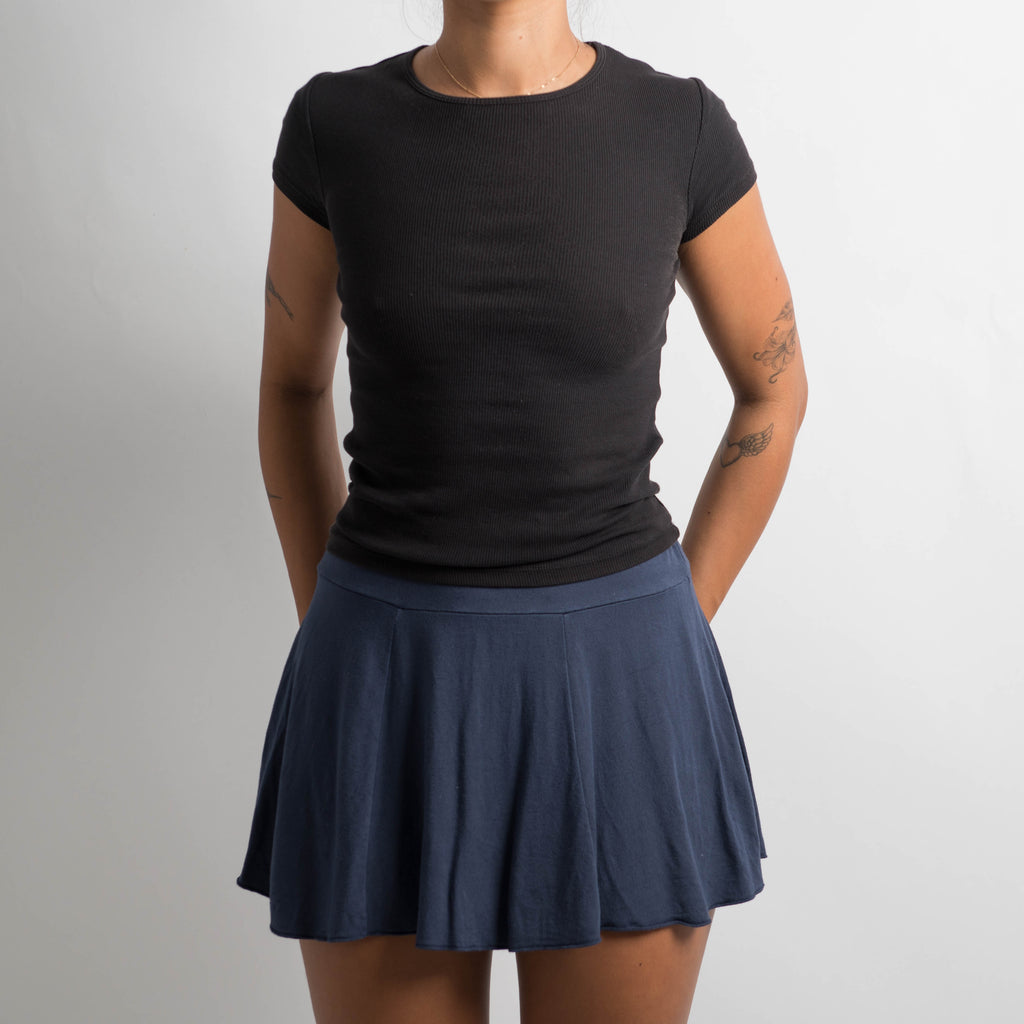 NAVY STRETCH MINI SKIRT