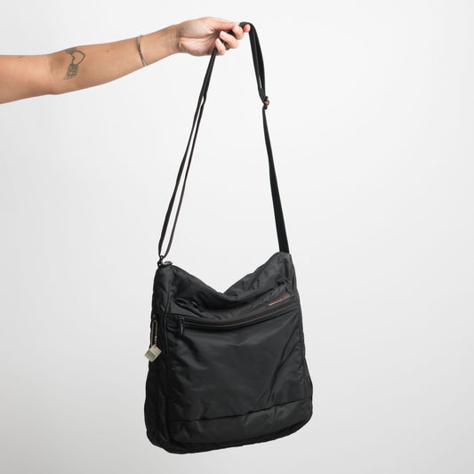 BLACK CROSSBODY BAG