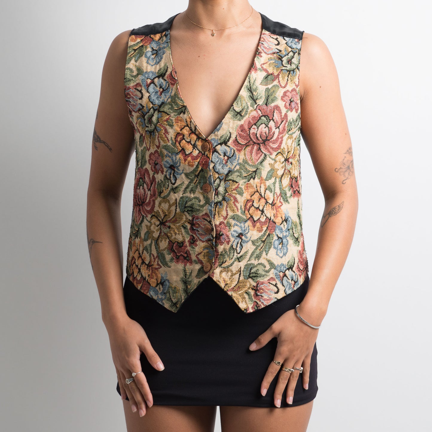 TAPESTRY PATTERNED WAISTCOAT