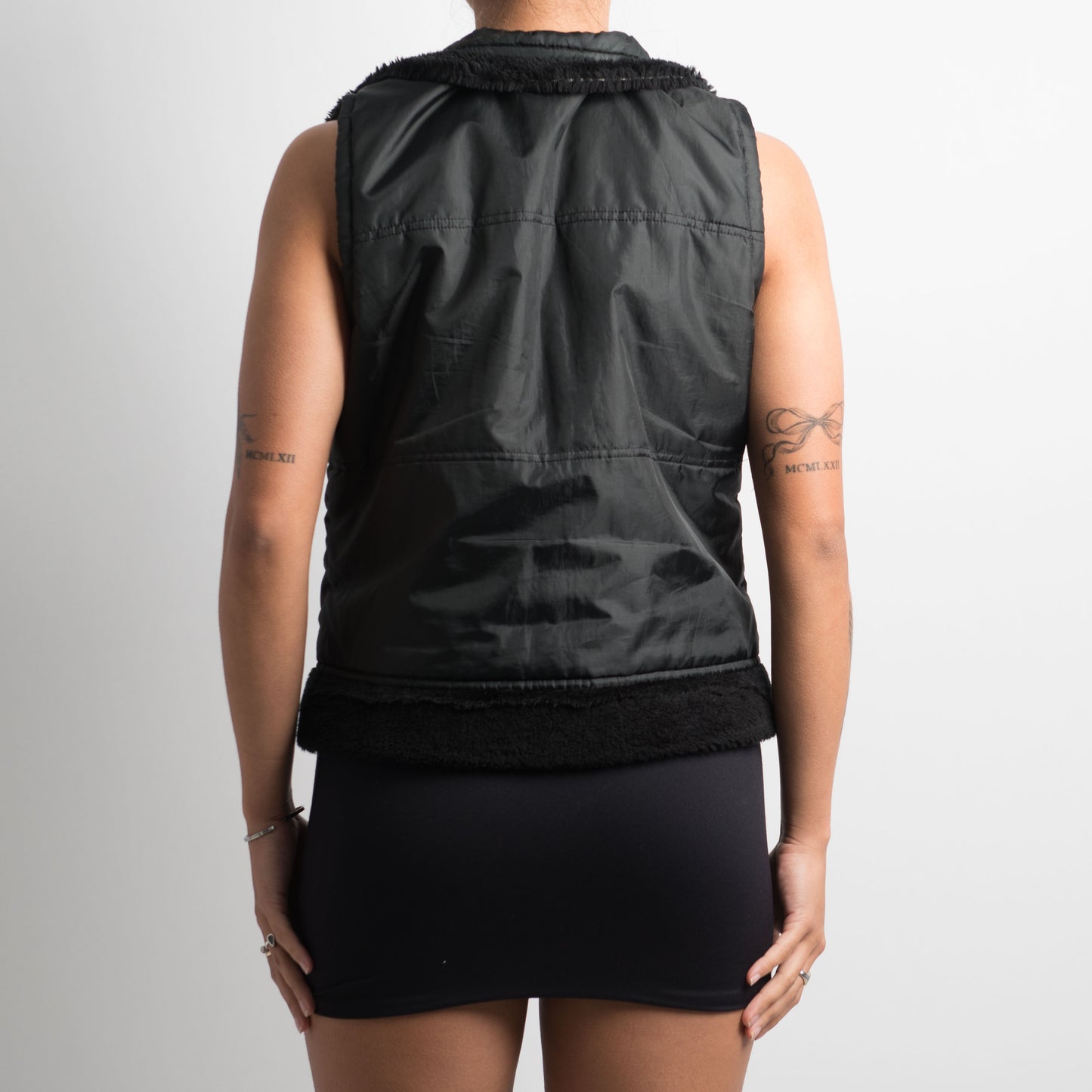 BLACK PUFFER VEST