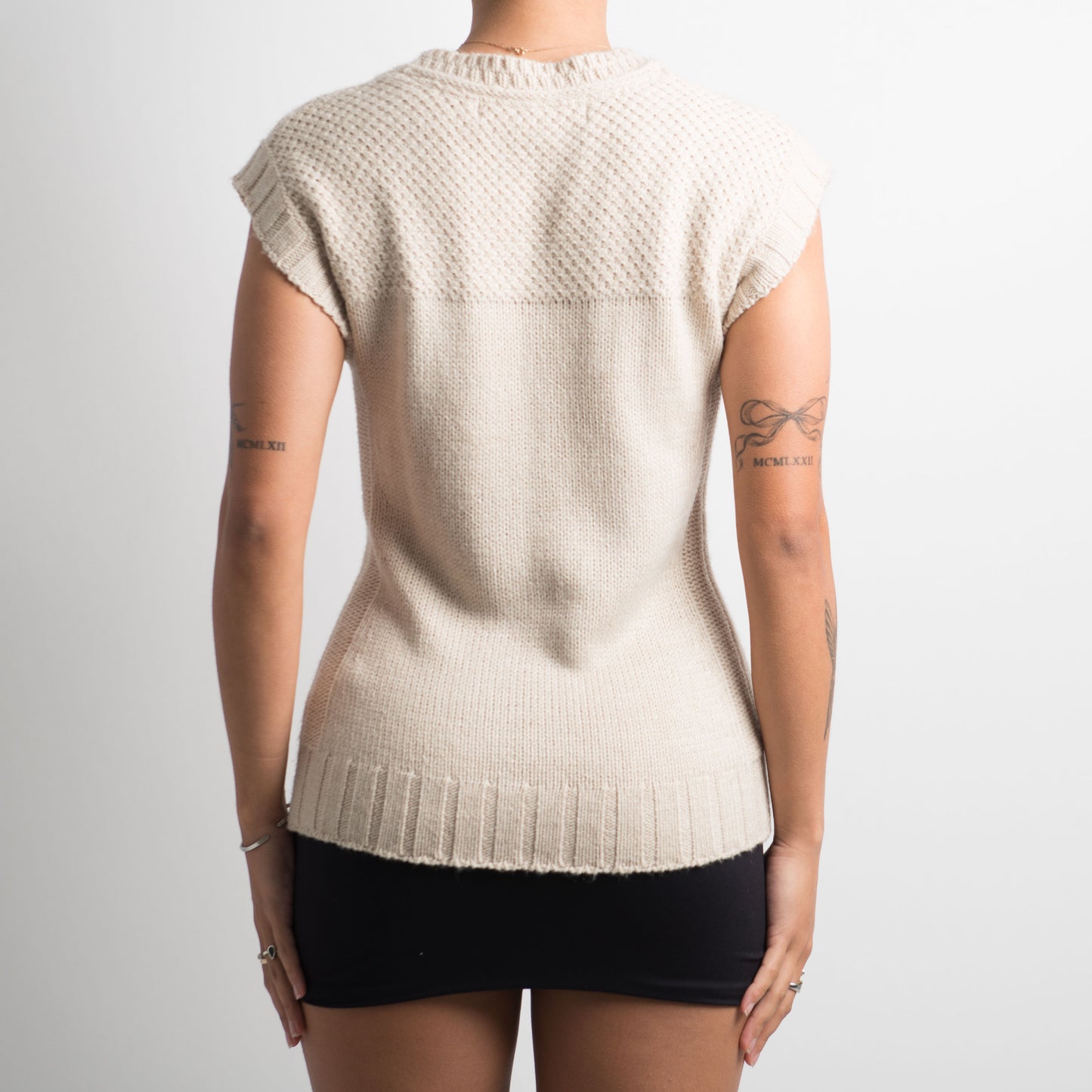 BEIGE BUTTON FRONT KNIT