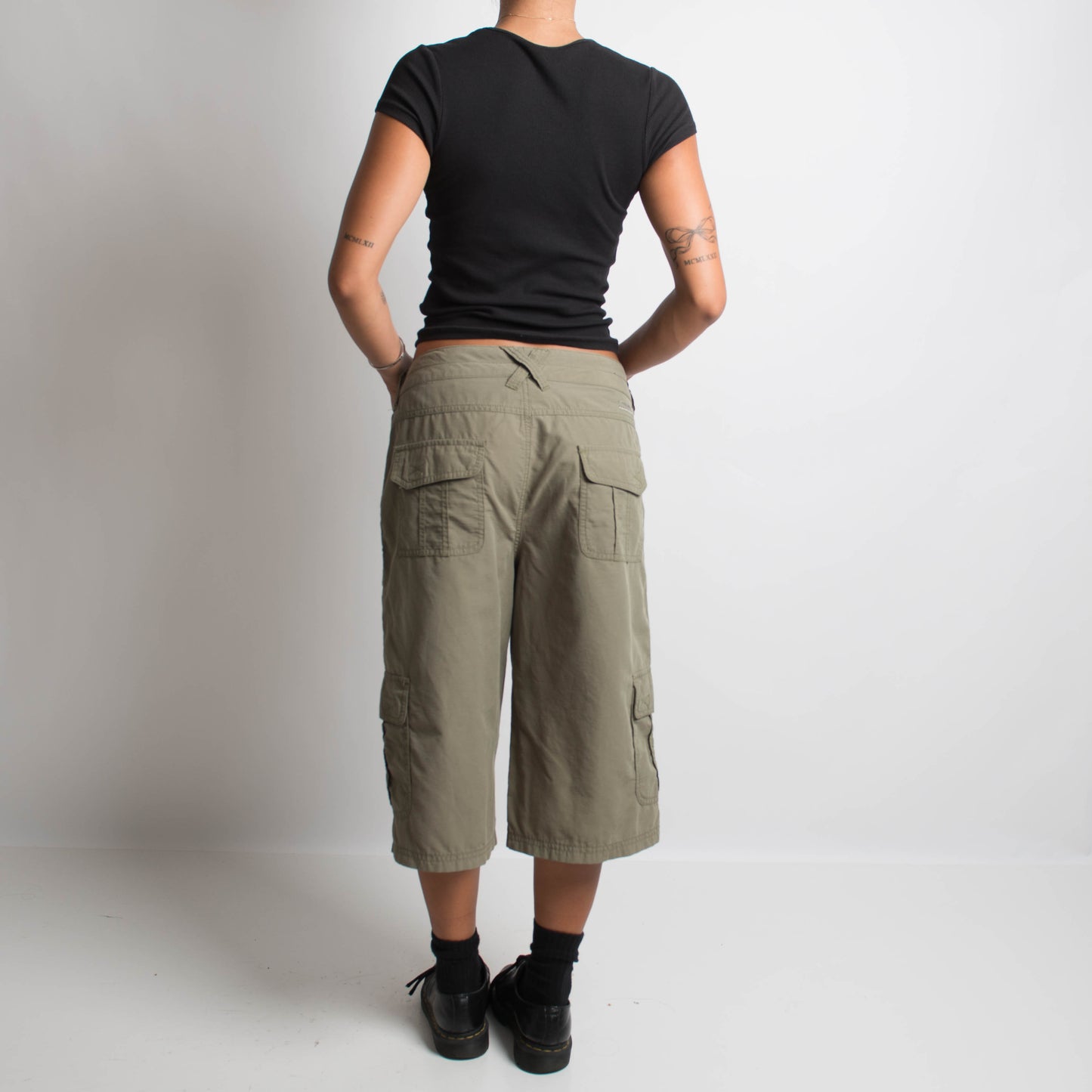 KHAKI CAPRI UTILITY PANTS