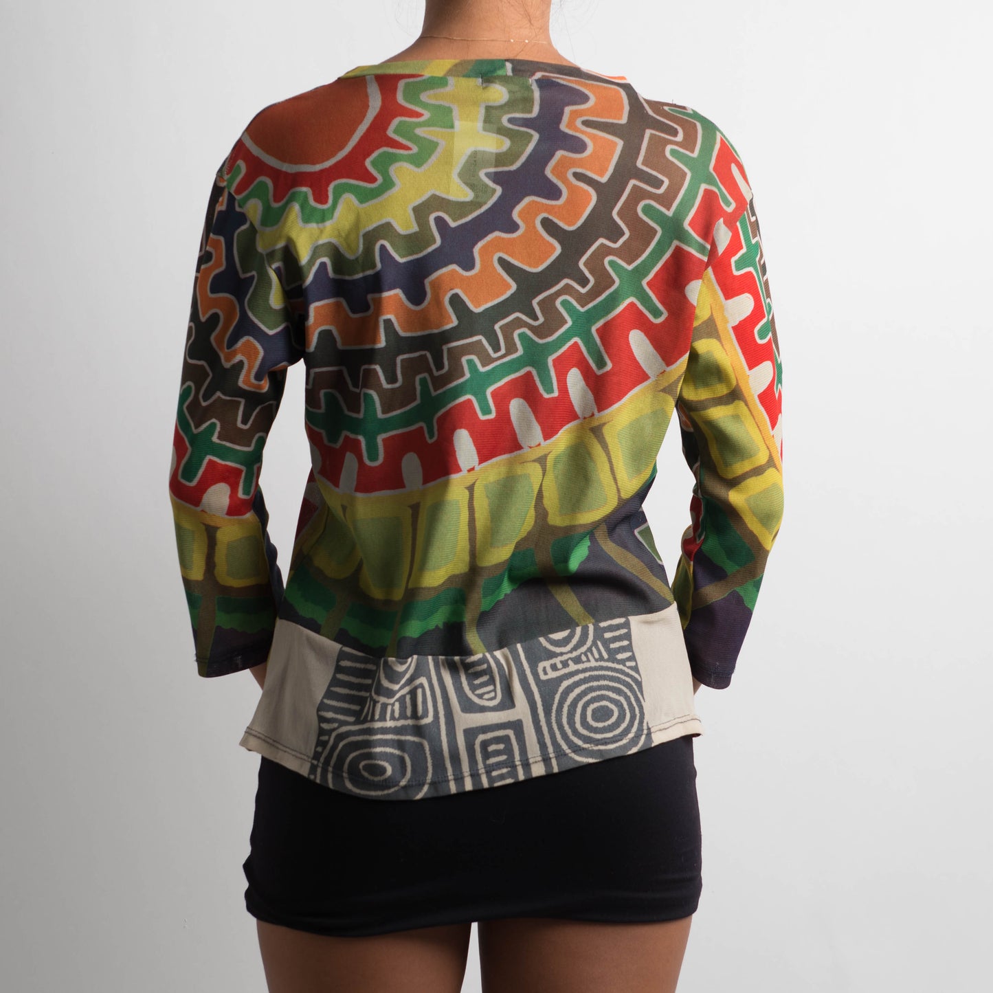 PATTERNED MESH LONG SLEEVE