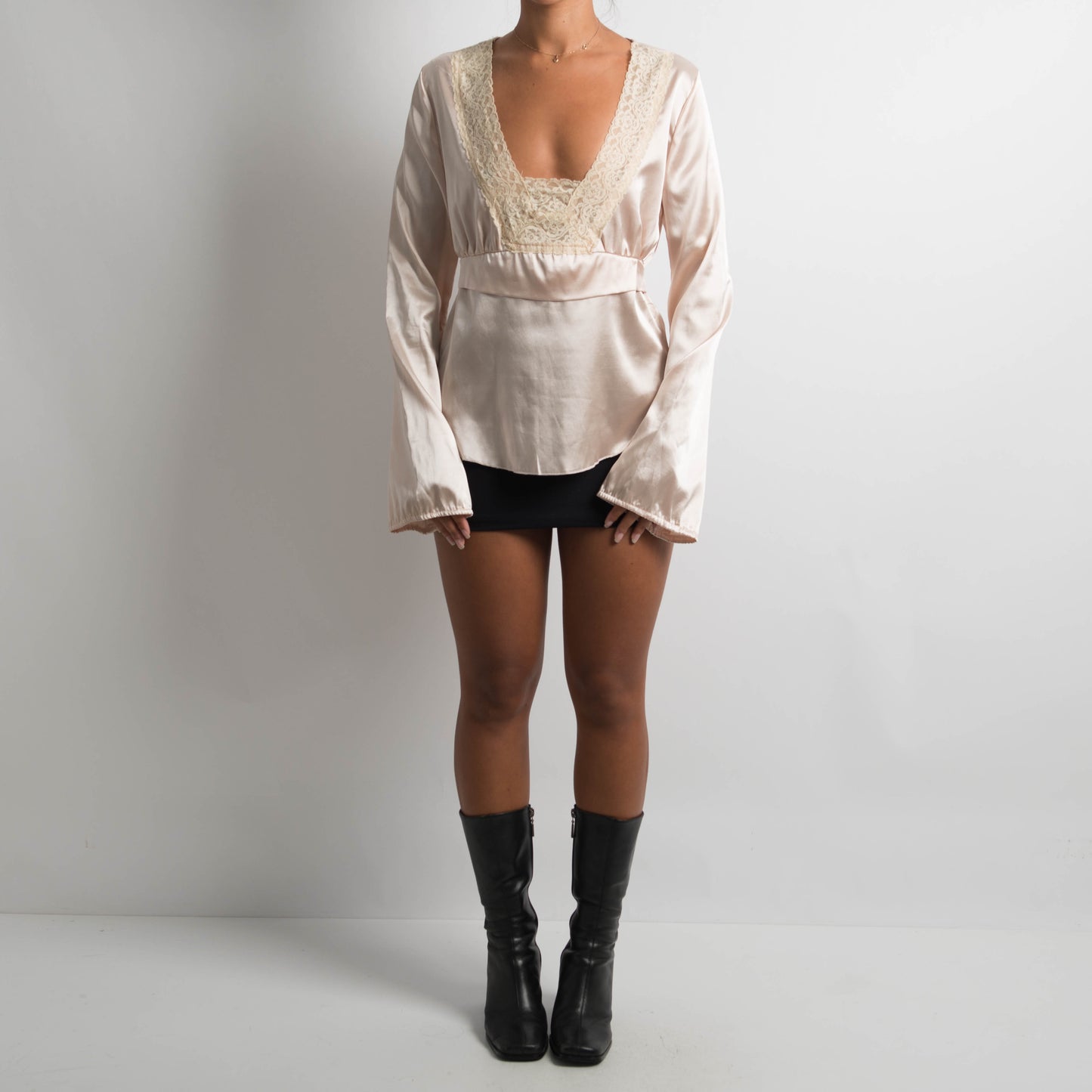 CREAM SATIN LONG SLEEVE