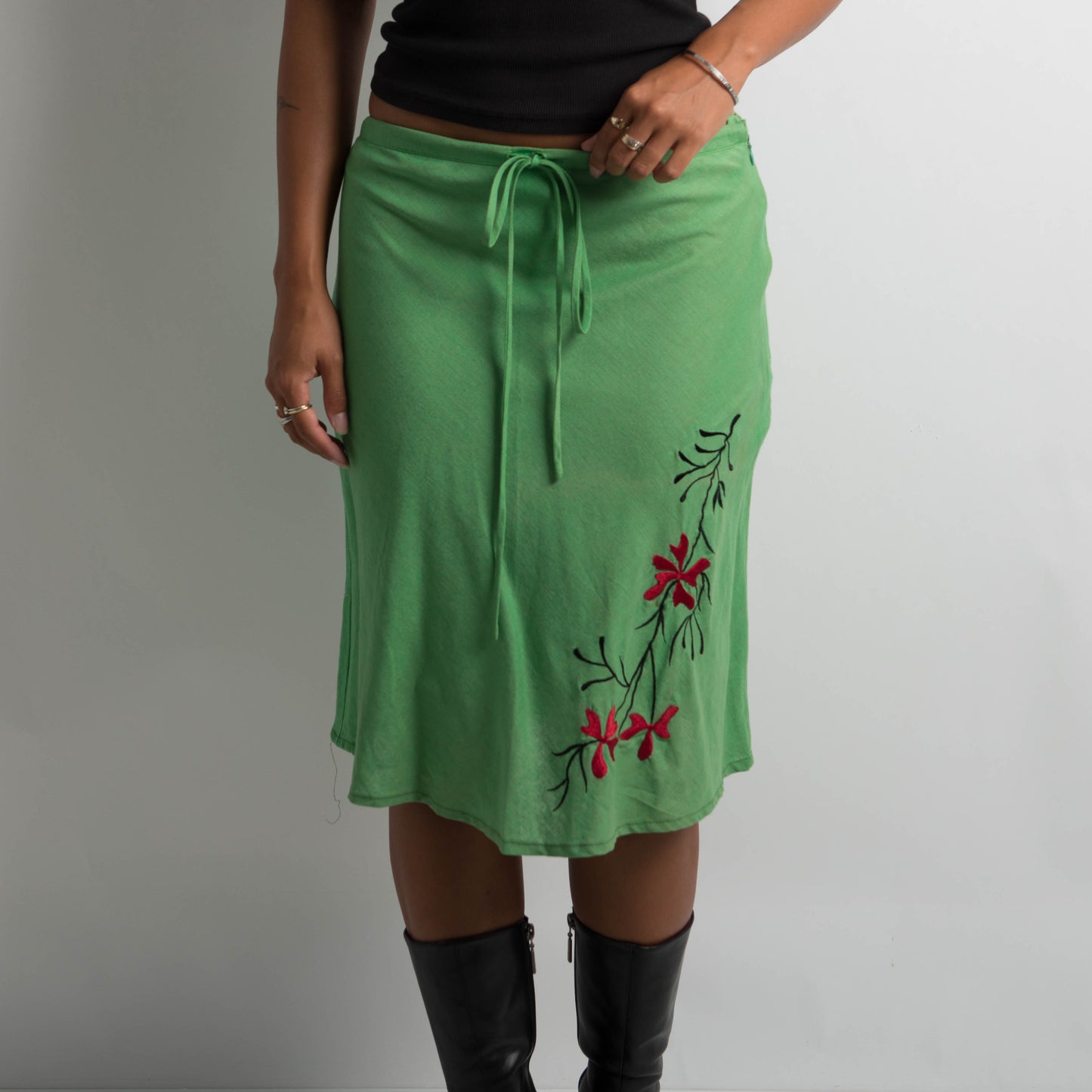 GREEN DRAWSTRING MIDI SKIRT