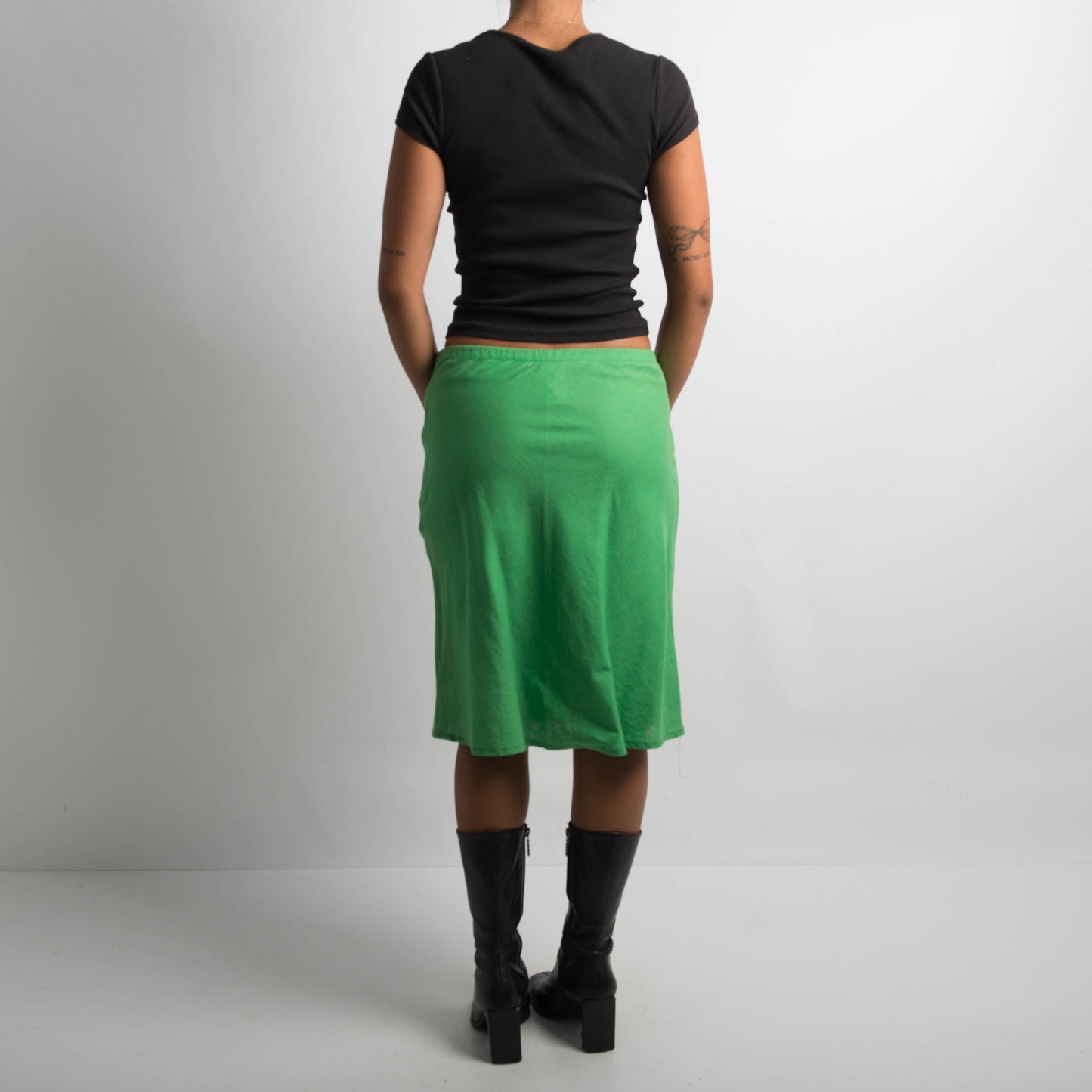 GREEN DRAWSTRING MIDI SKIRT