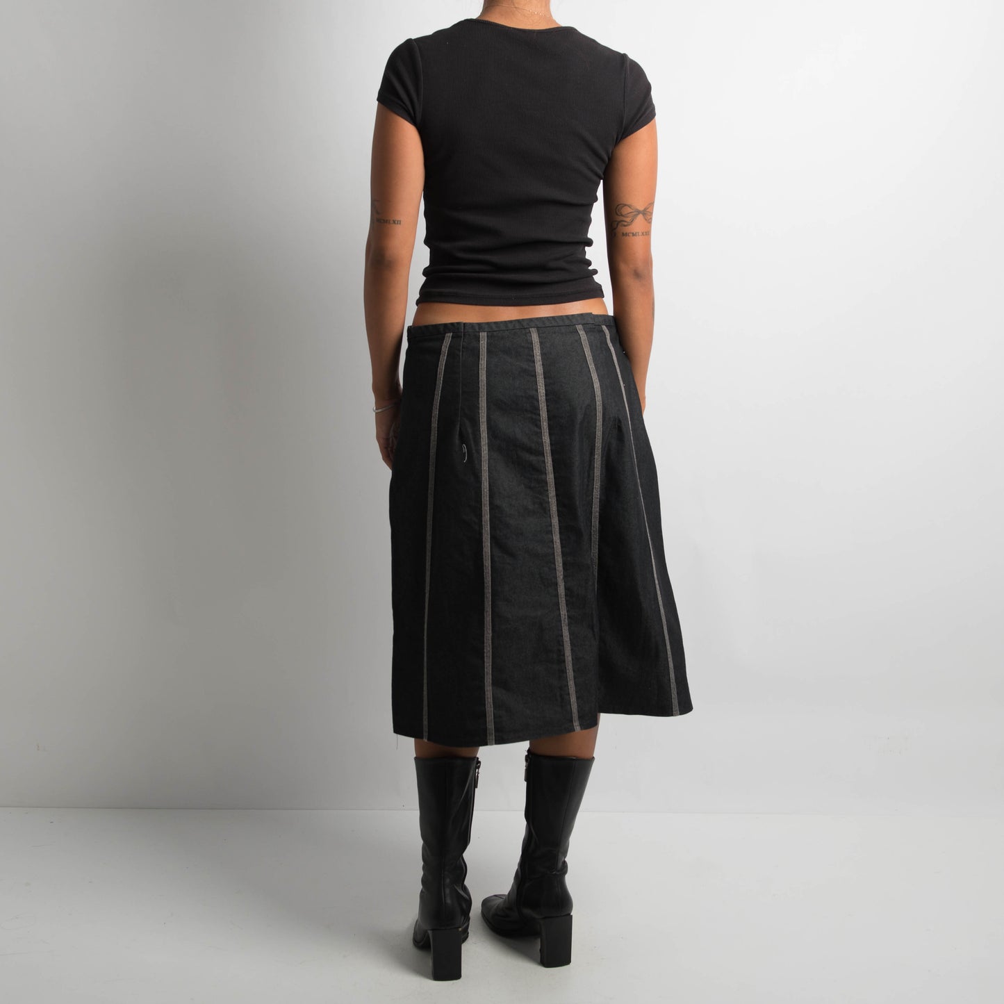 CHARCOAL MIDI SKIRT