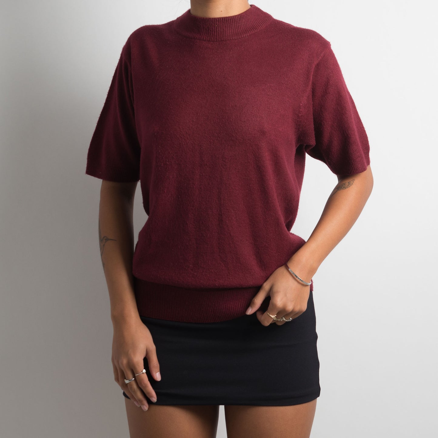 MAROON KNIT TOP