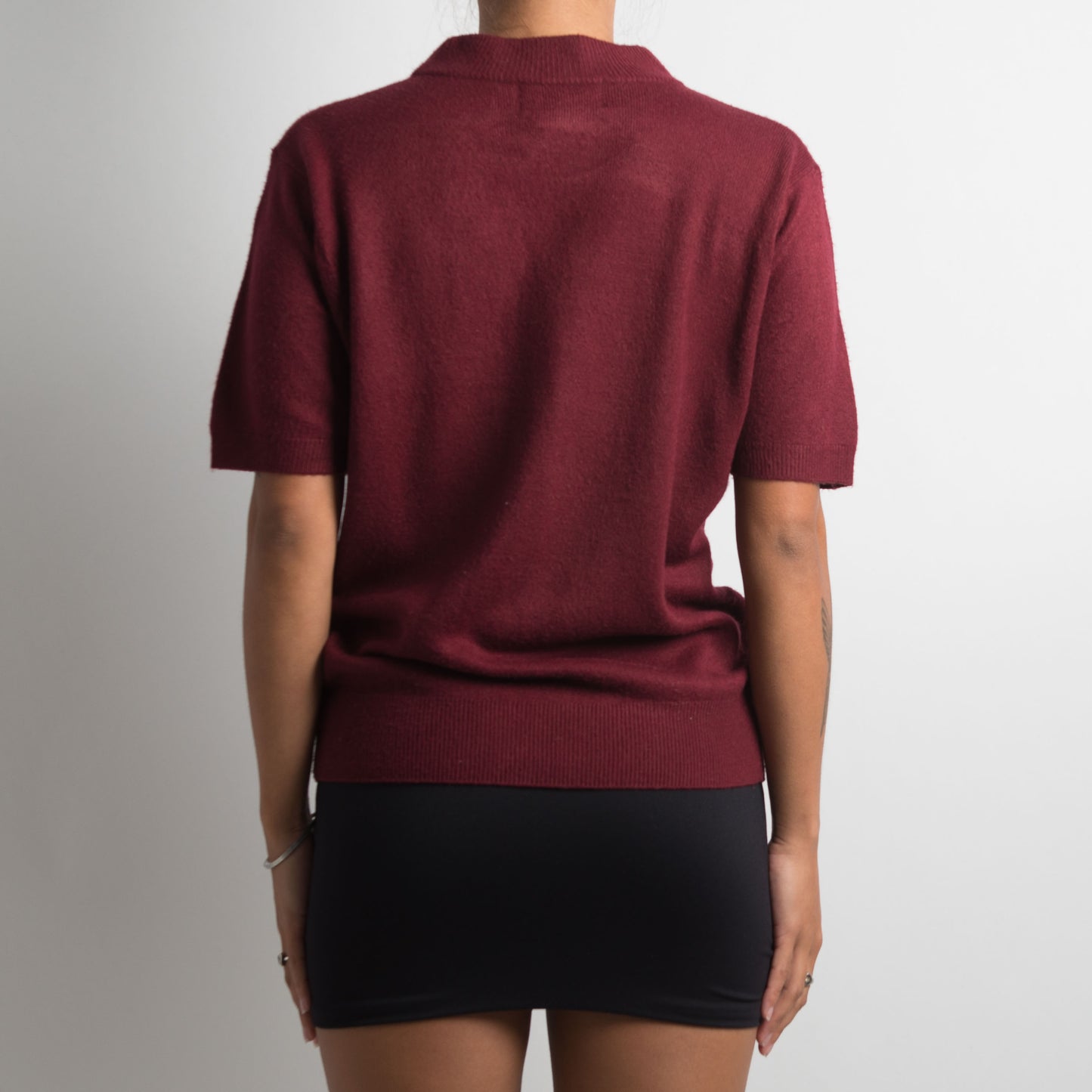 MAROON KNIT TOP