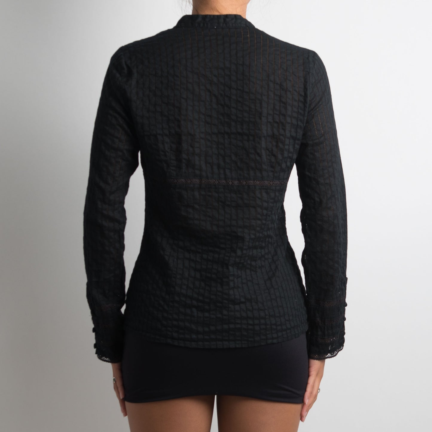 BLACK PRAIRIE BLOUSE