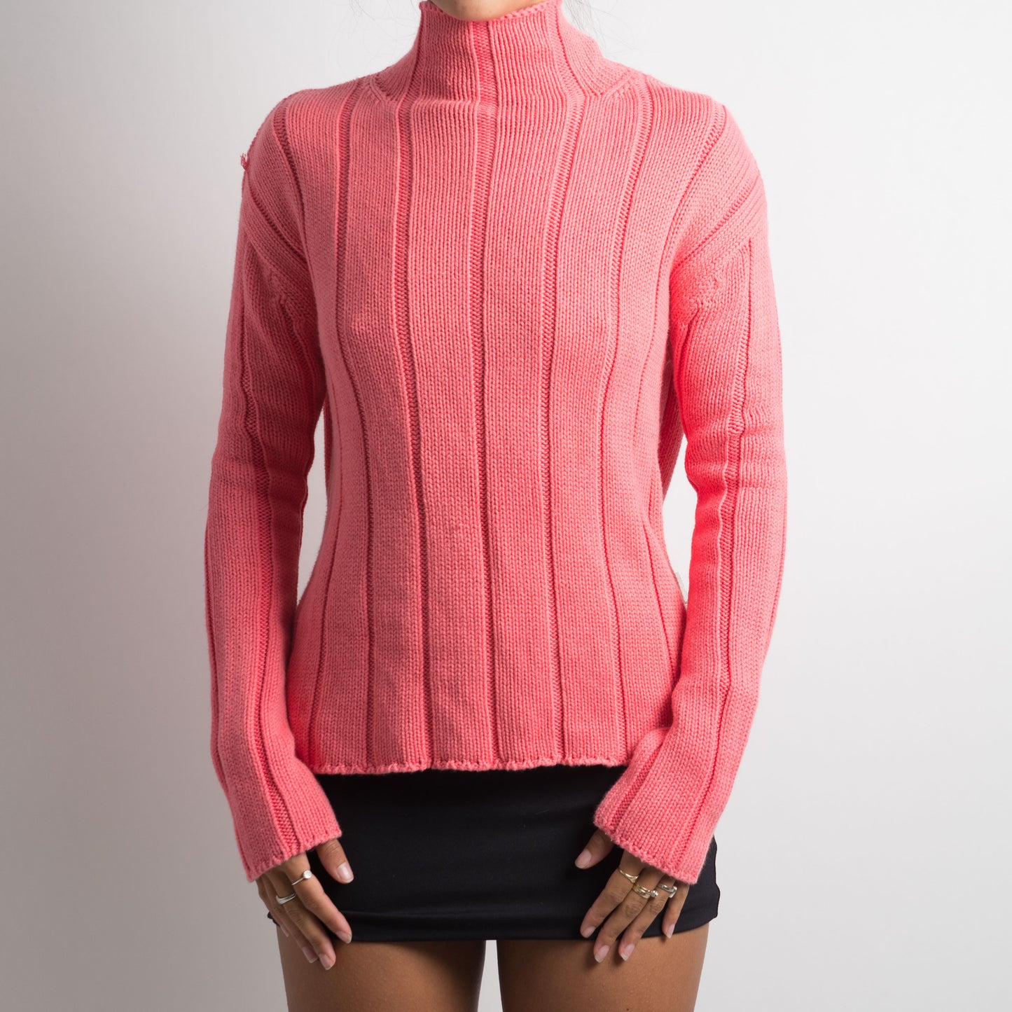 CORAL PINK KNIT