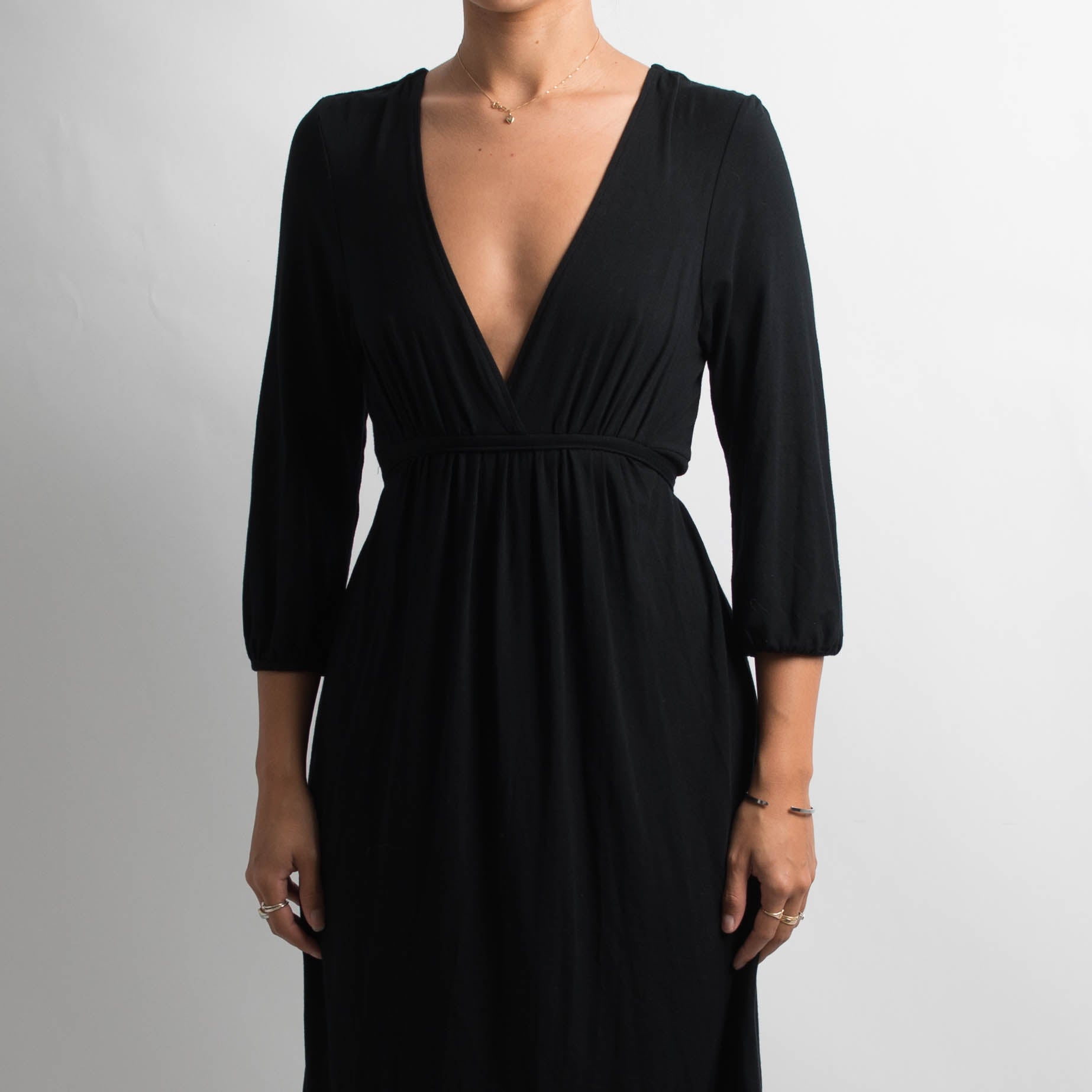 BLACK LONG SLEEVE DRESS