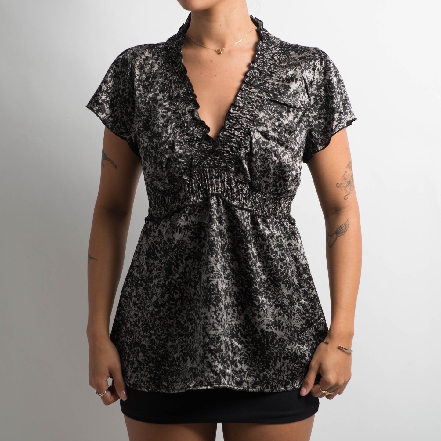 PATTERN SATIN TOP