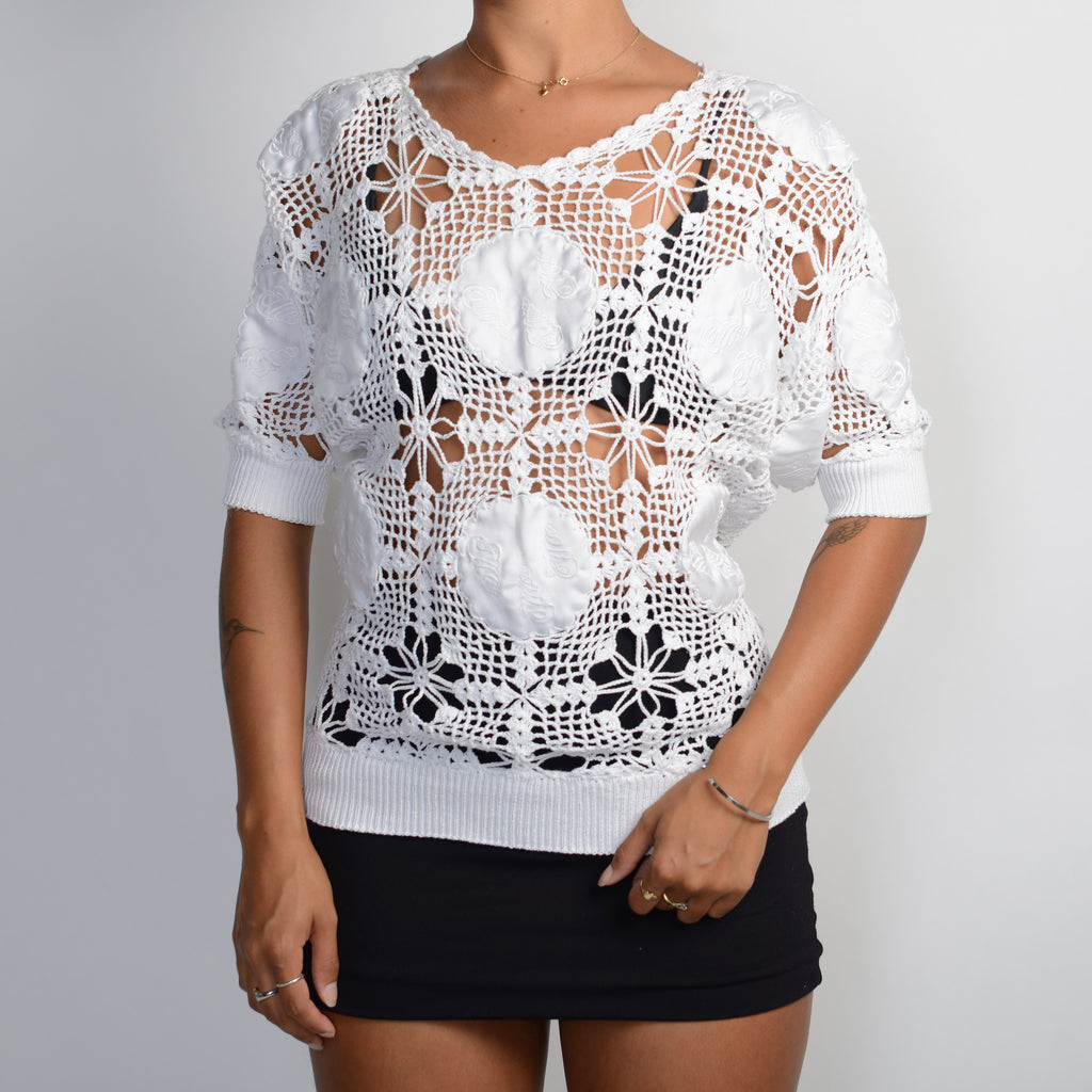 WHITE CROCHET KNIT TOP