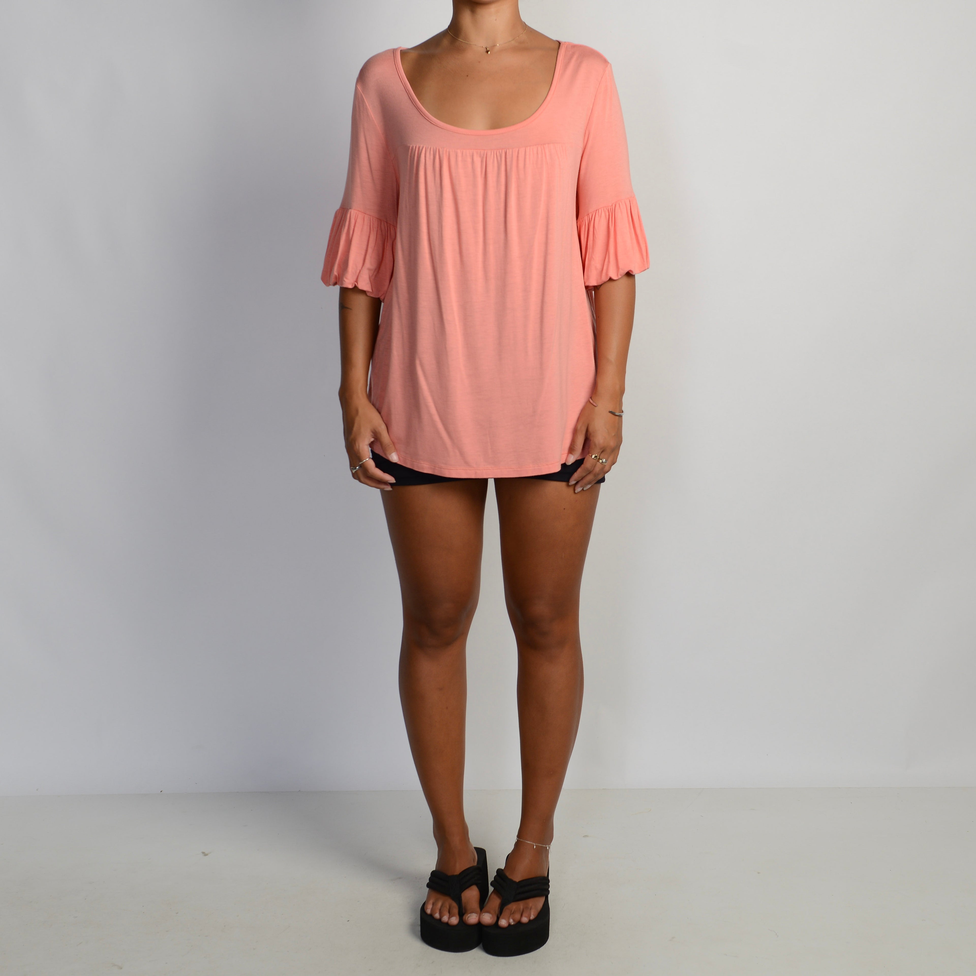 PEACH LOOSE FIT TOP