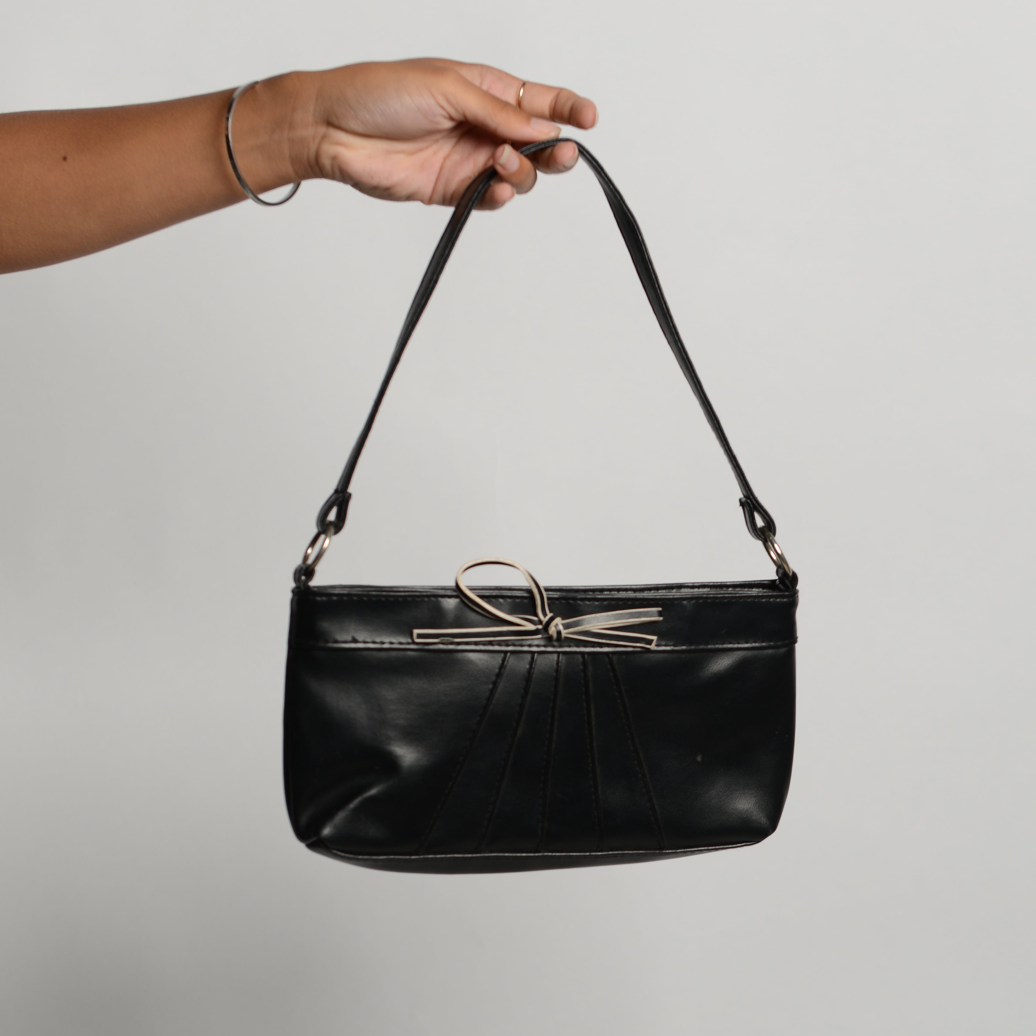 BLACK FAUX LEATHER BAG