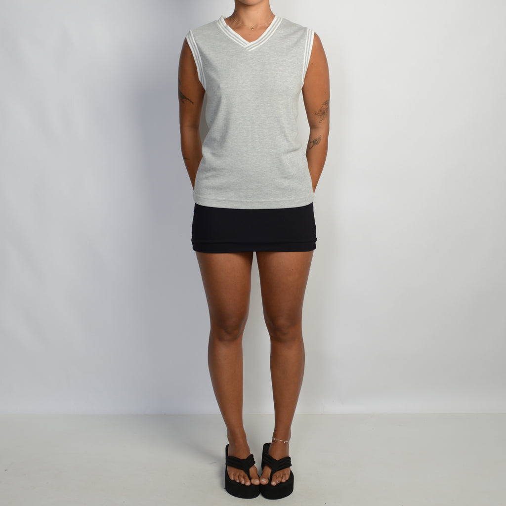 GREY SLEEVELESS TOP