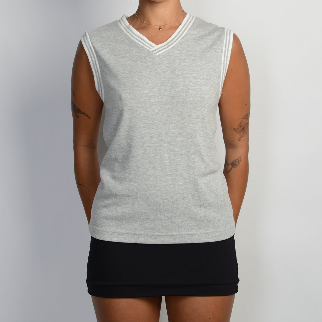GREY SLEEVELESS TOP