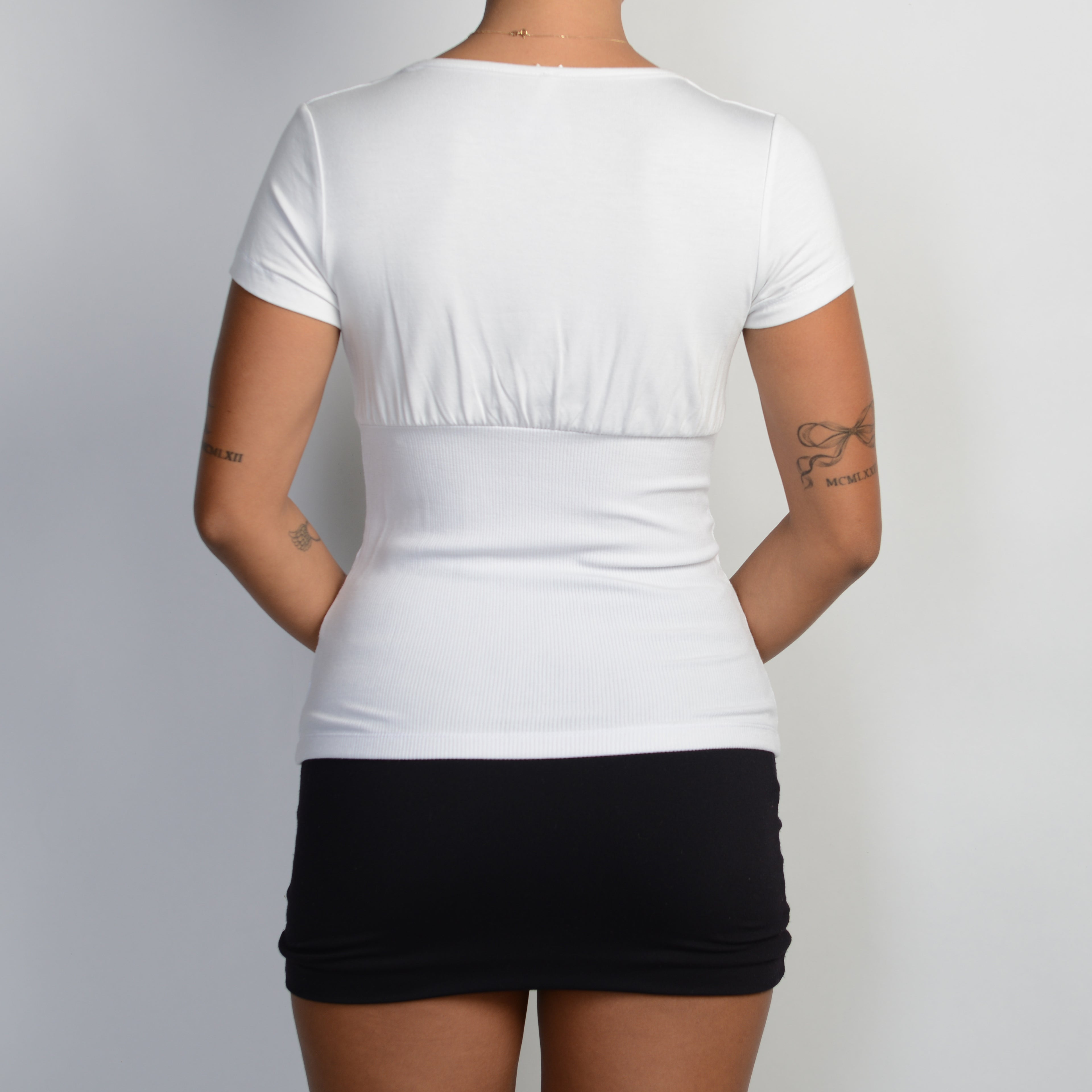 WHITE STRETCH RIB TOP