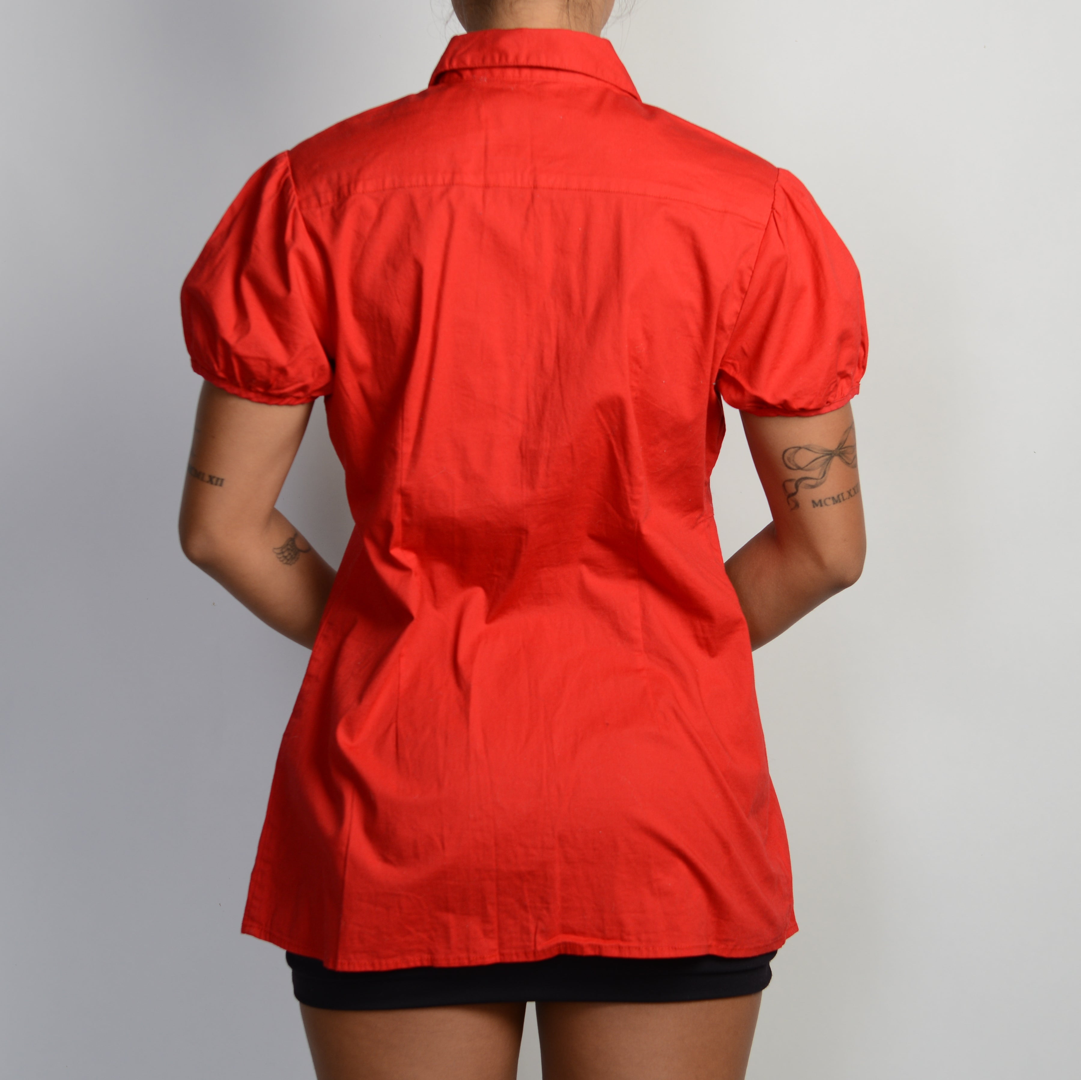 RED SHORT SLEEVE BLOUSE
