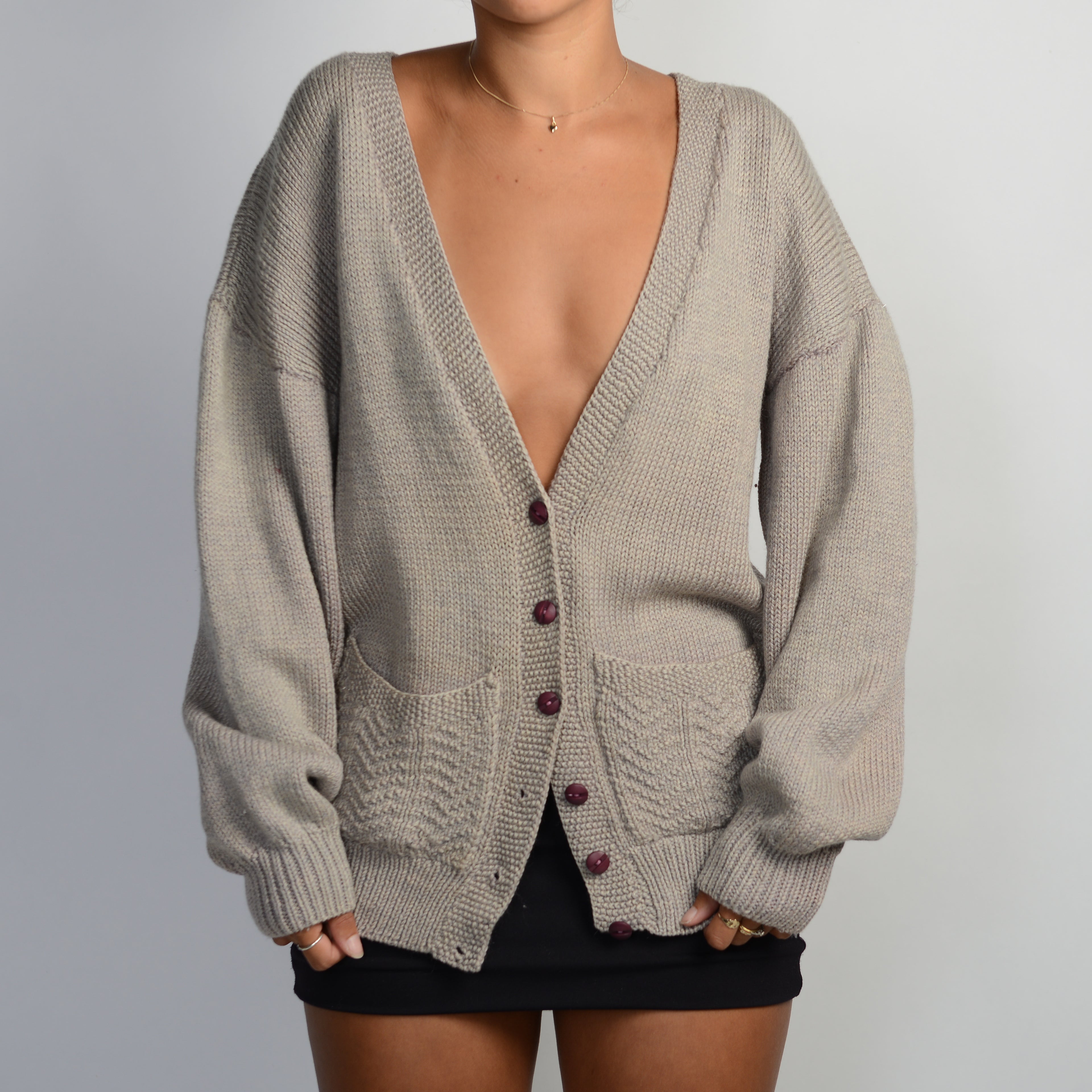 TAUPE KNIT CARDIGAN