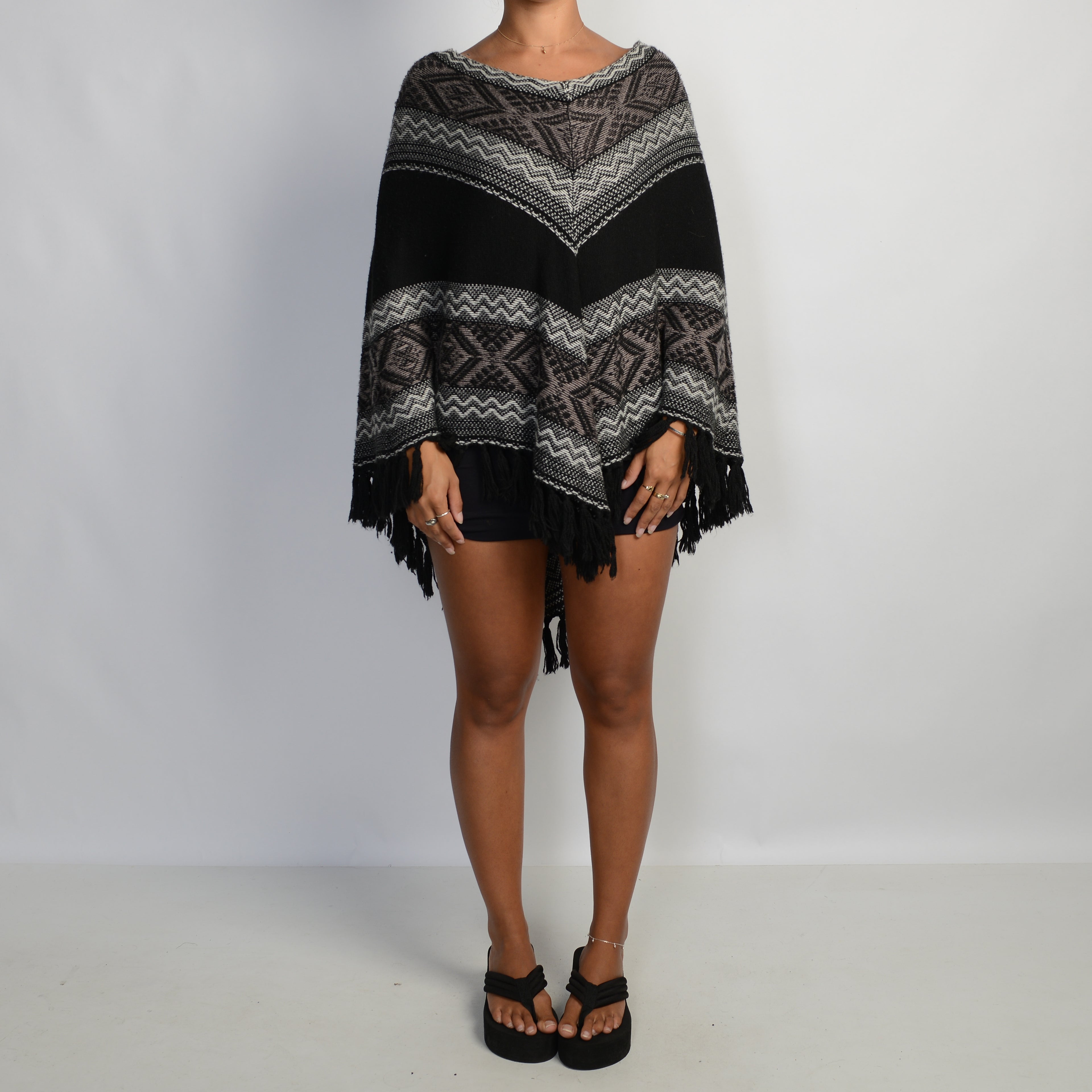 BLACK PATTERN PONCHO