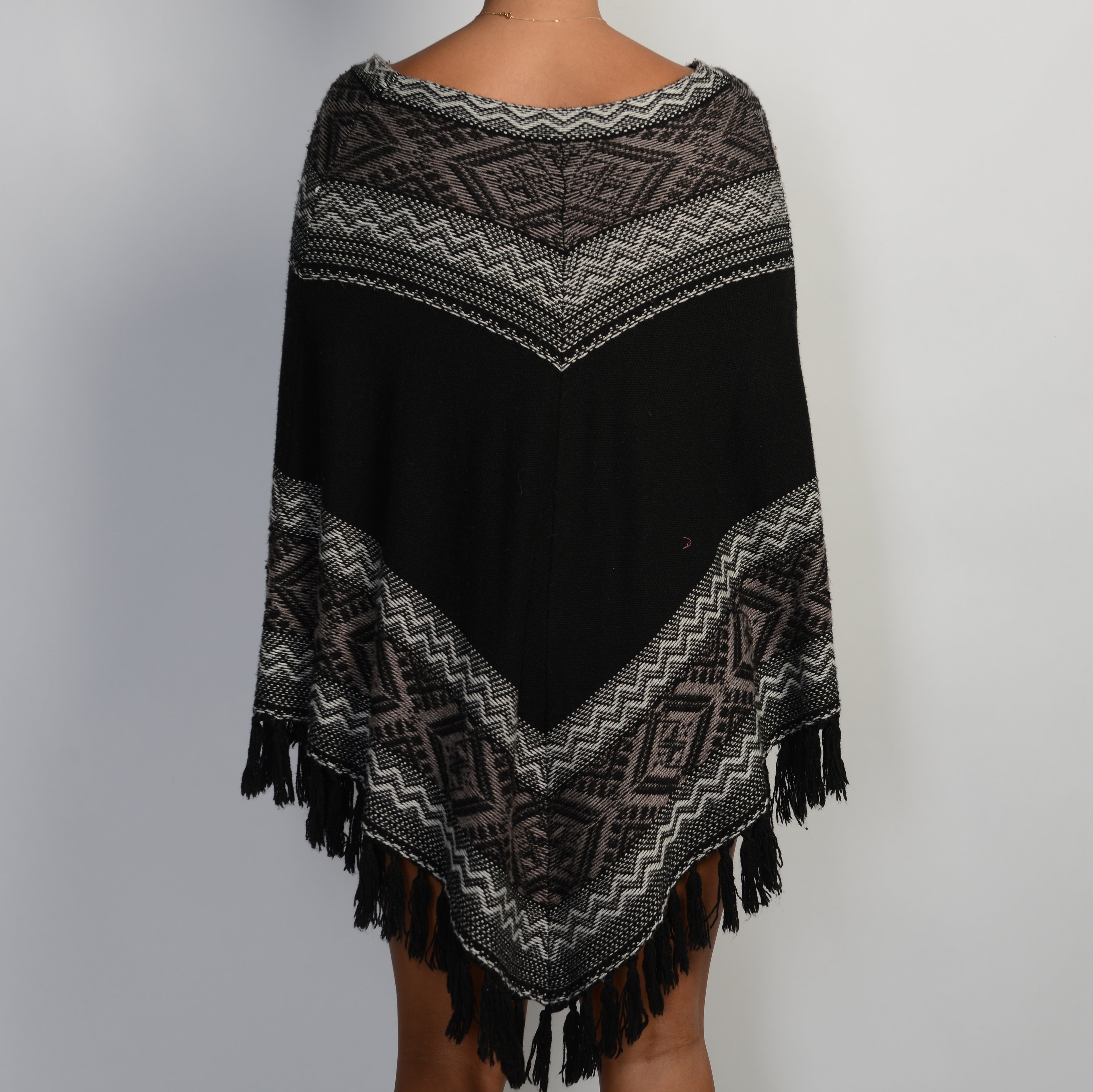 BLACK PATTERN PONCHO