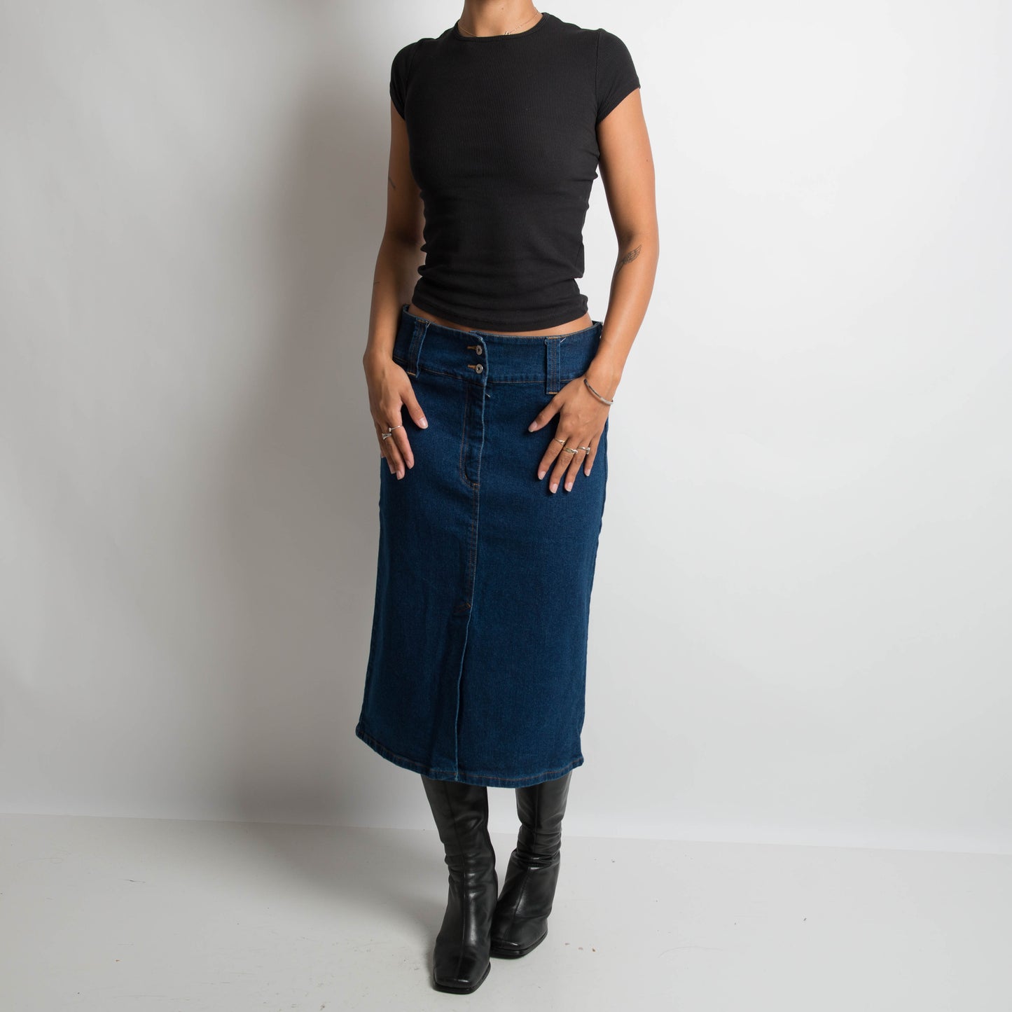 JUPE MIDI EN DENIM FONCÉ