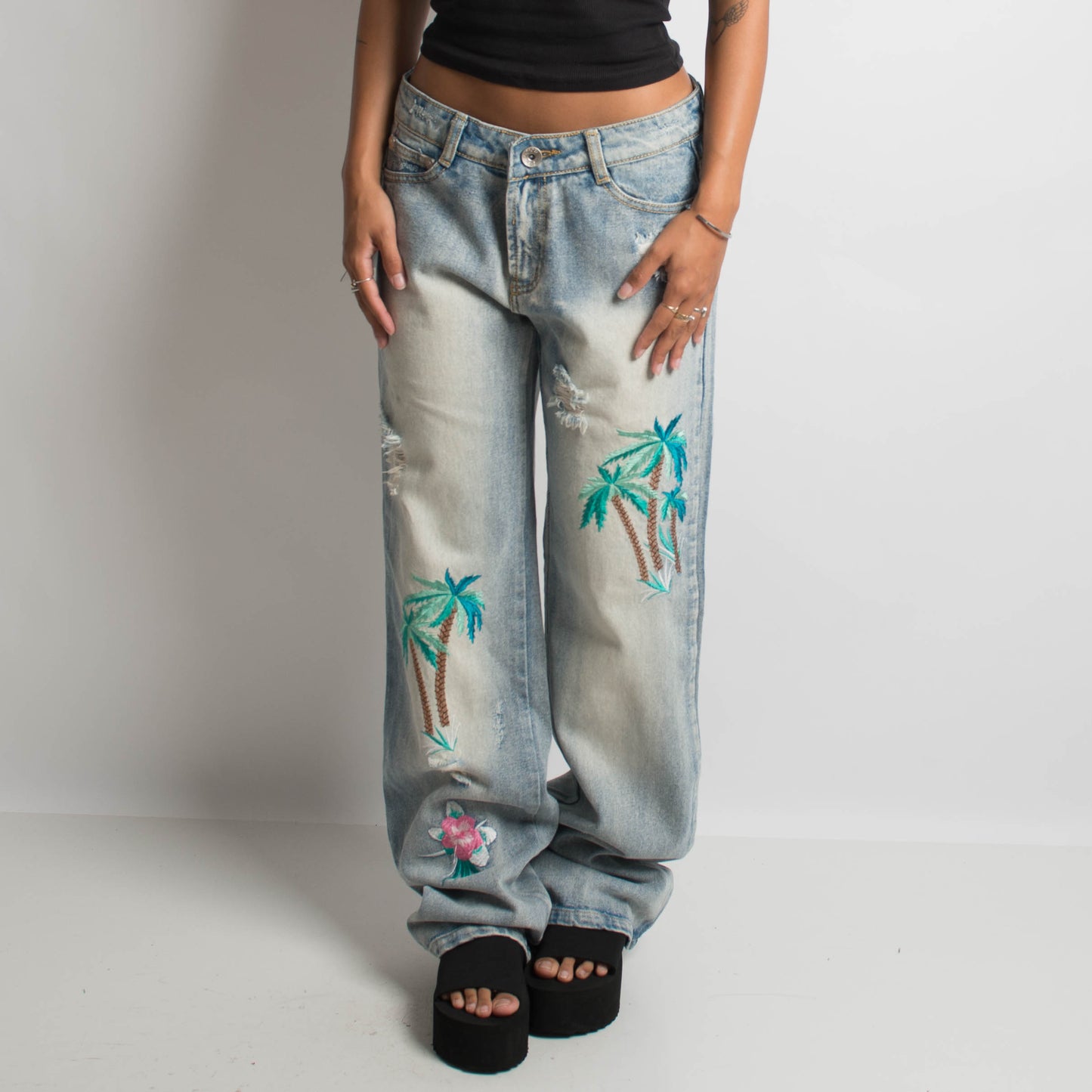 PALM TREE EMBROIDERED JEANS