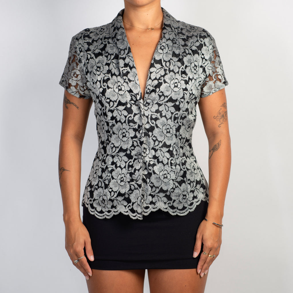 B&W FLORAL LACE BLOUSE
