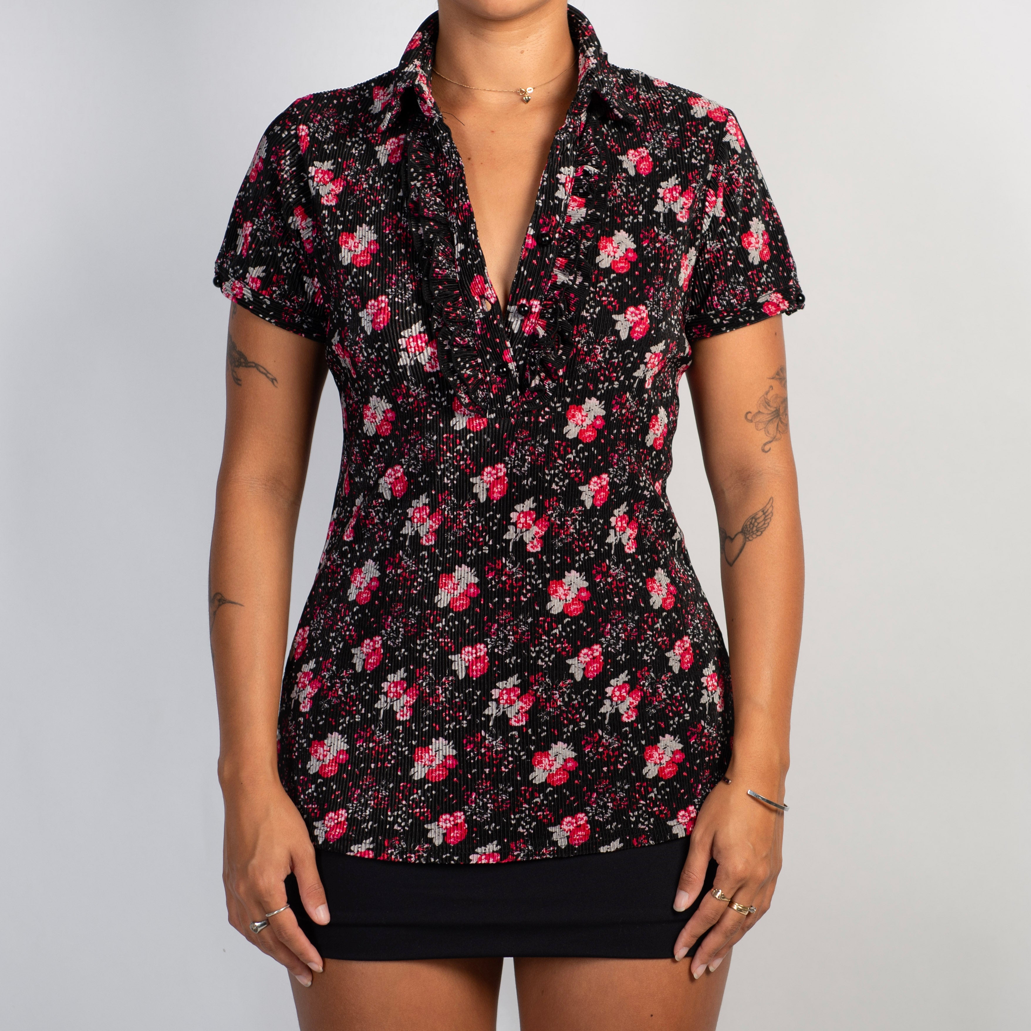 FLORAL TEXTURE BLOUSE