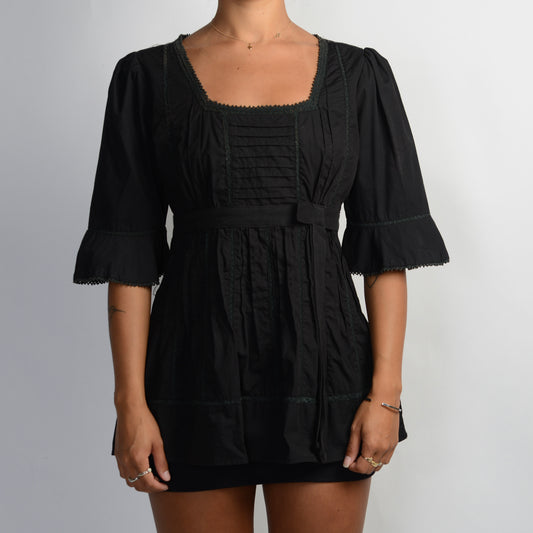 BLACK BABYDOLL TOP
